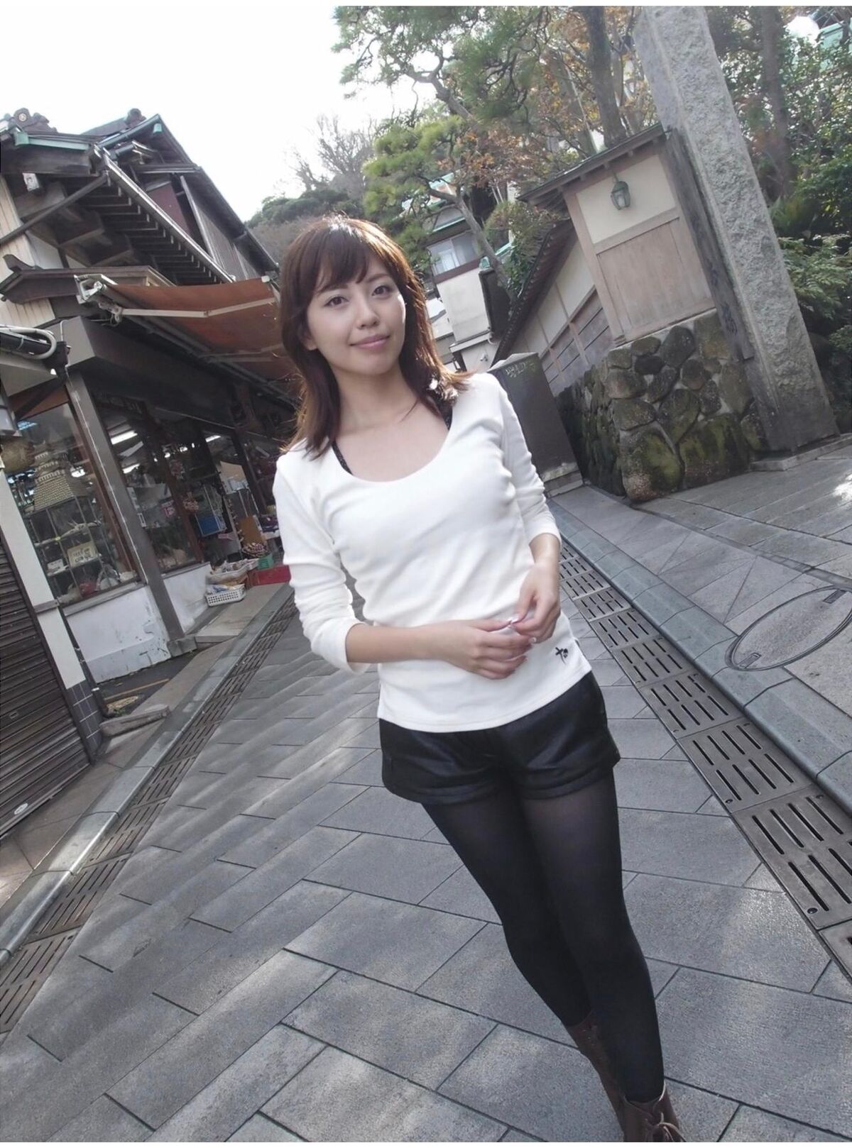 Miyuki Yokoyama 横山美雪 - オトナのお泊りデート MAXING美少女写真集