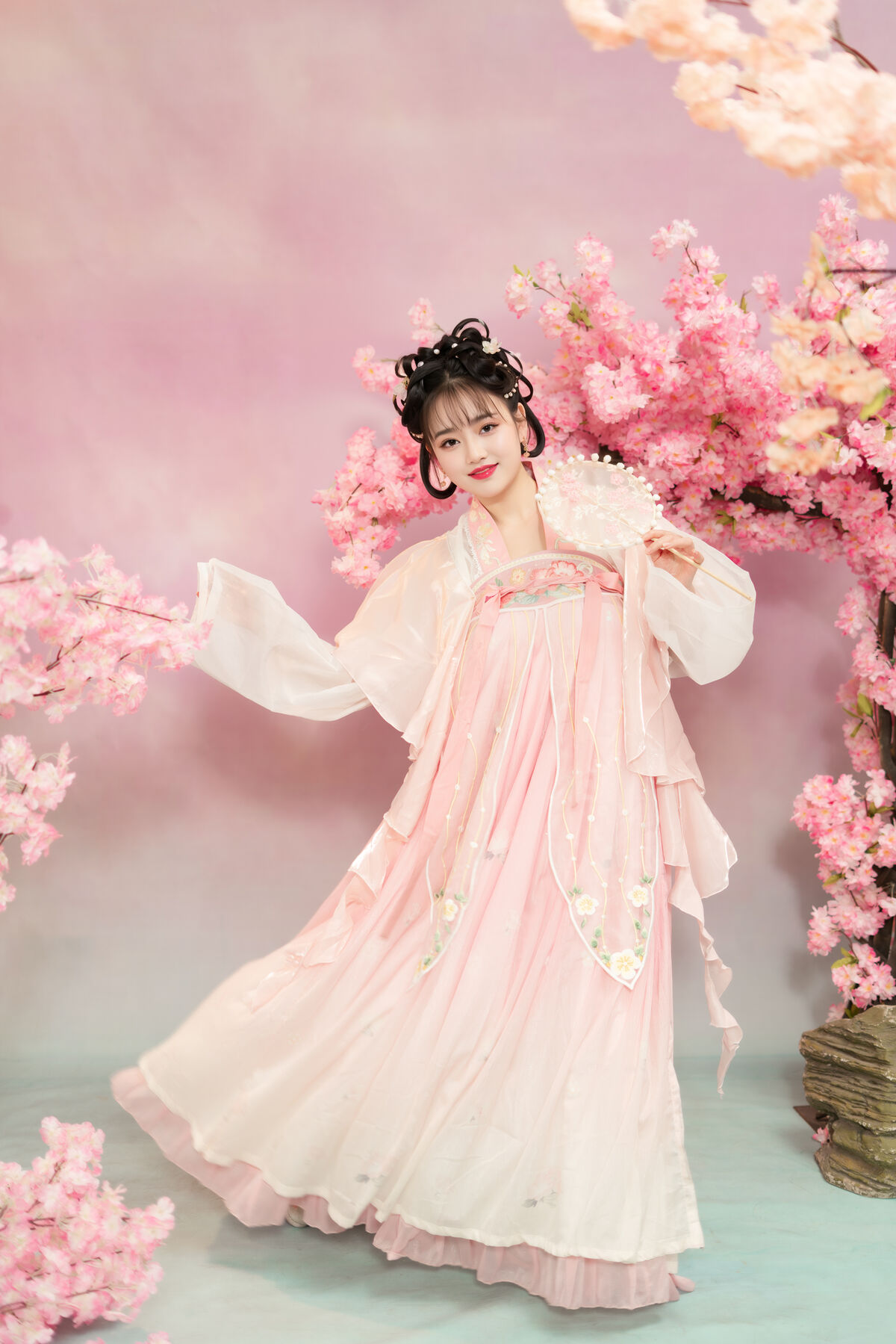 YiTuYu艺图语 Vol.10051 Zhu Ge