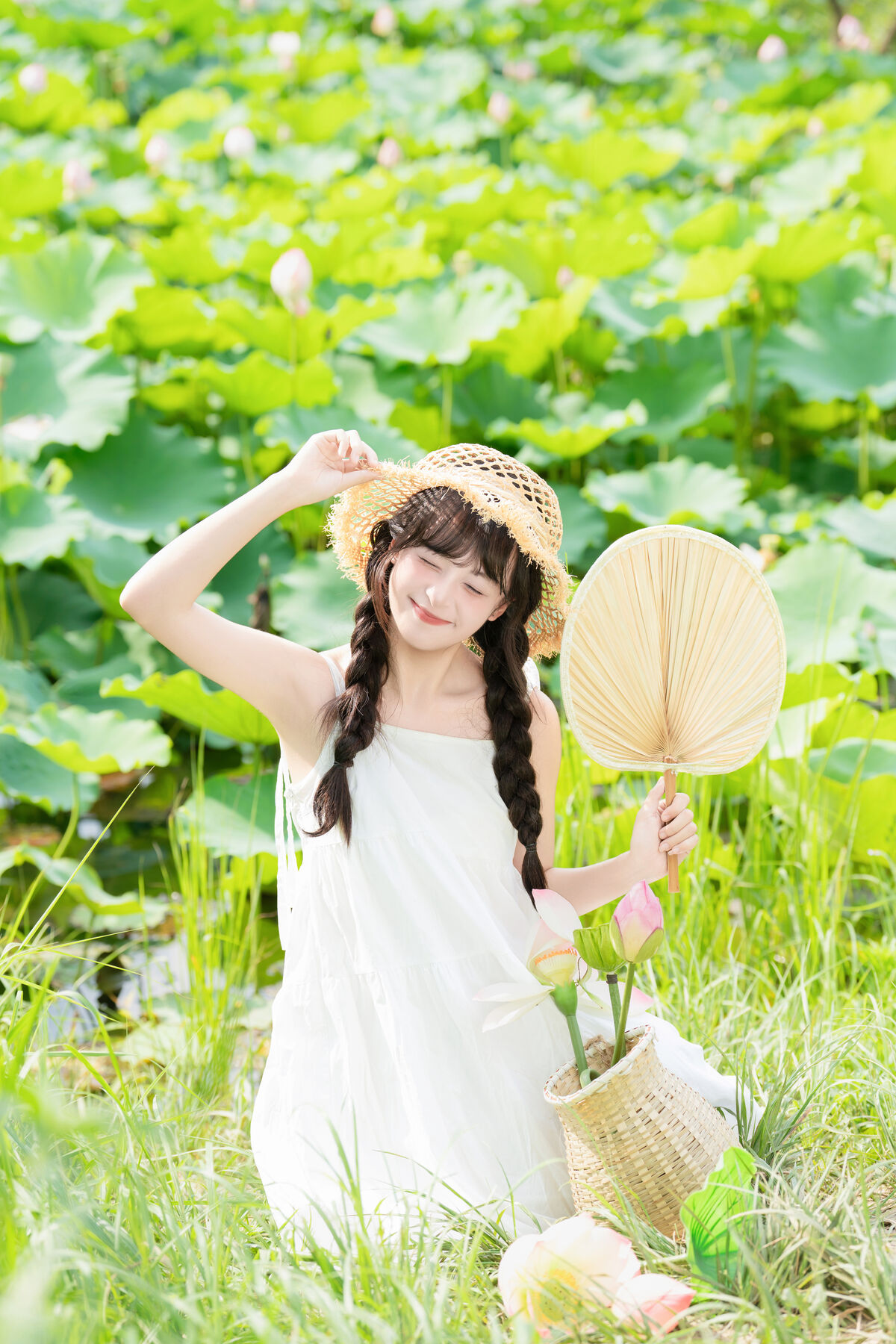 YiTuYu艺图语 Vol.10233 Xia Yu Xiao Nian