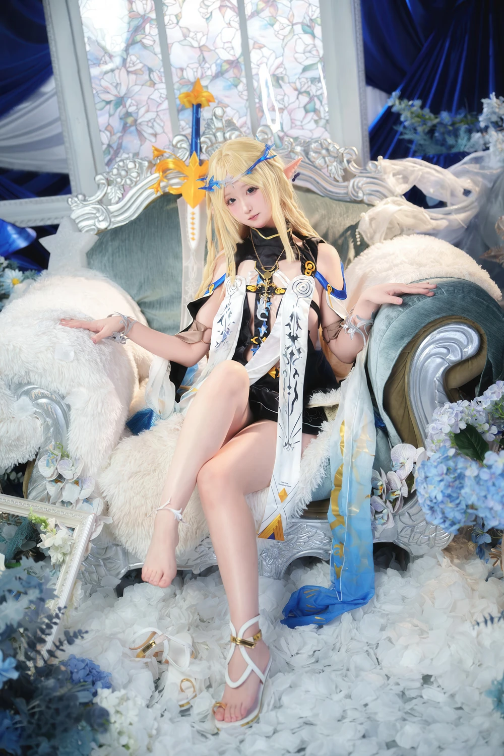 Cosplay Seele麦麦 – 鸣潮 菲比&卡提希娅·蓝色花海物语