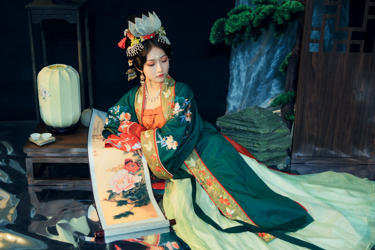 YiTuYu艺图语 Vol.10011 Fan Qie