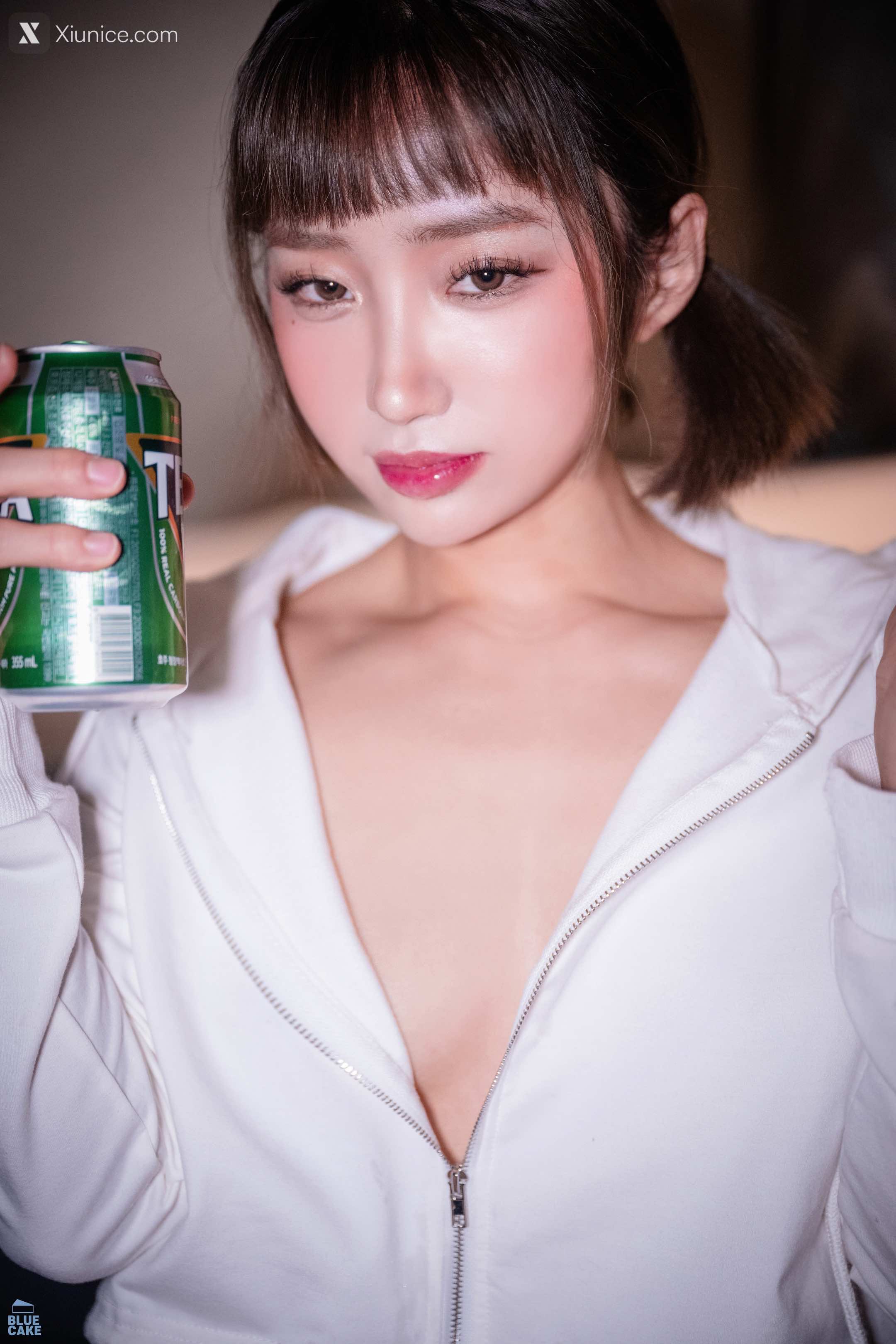 BLUECAKE Booty Queen – Love in the Dormitory (+RED.Ver) 4K