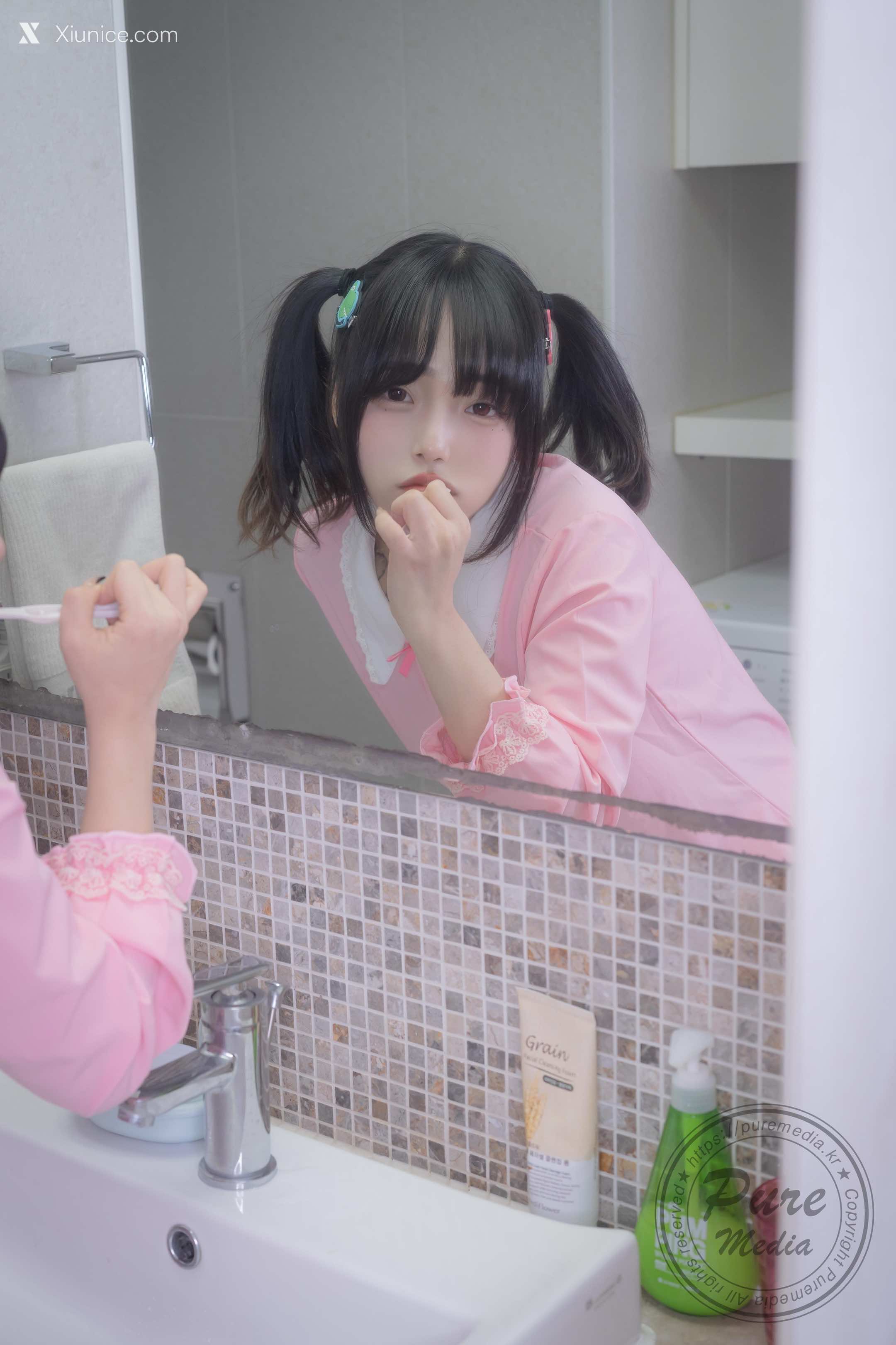 Pure Media Vol.266 Jelly (젤리) – Cutie Rabbit & Pink Hole 4K