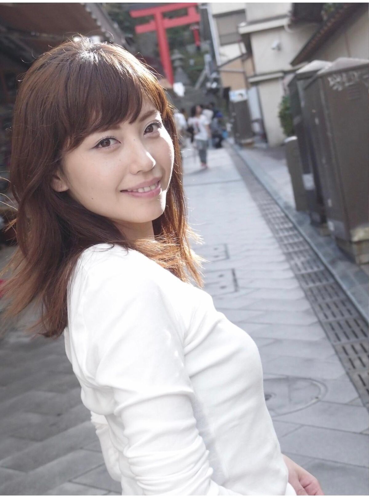 Miyuki Yokoyama 横山美雪 - オトナのお泊りデート MAXING美少女写真集