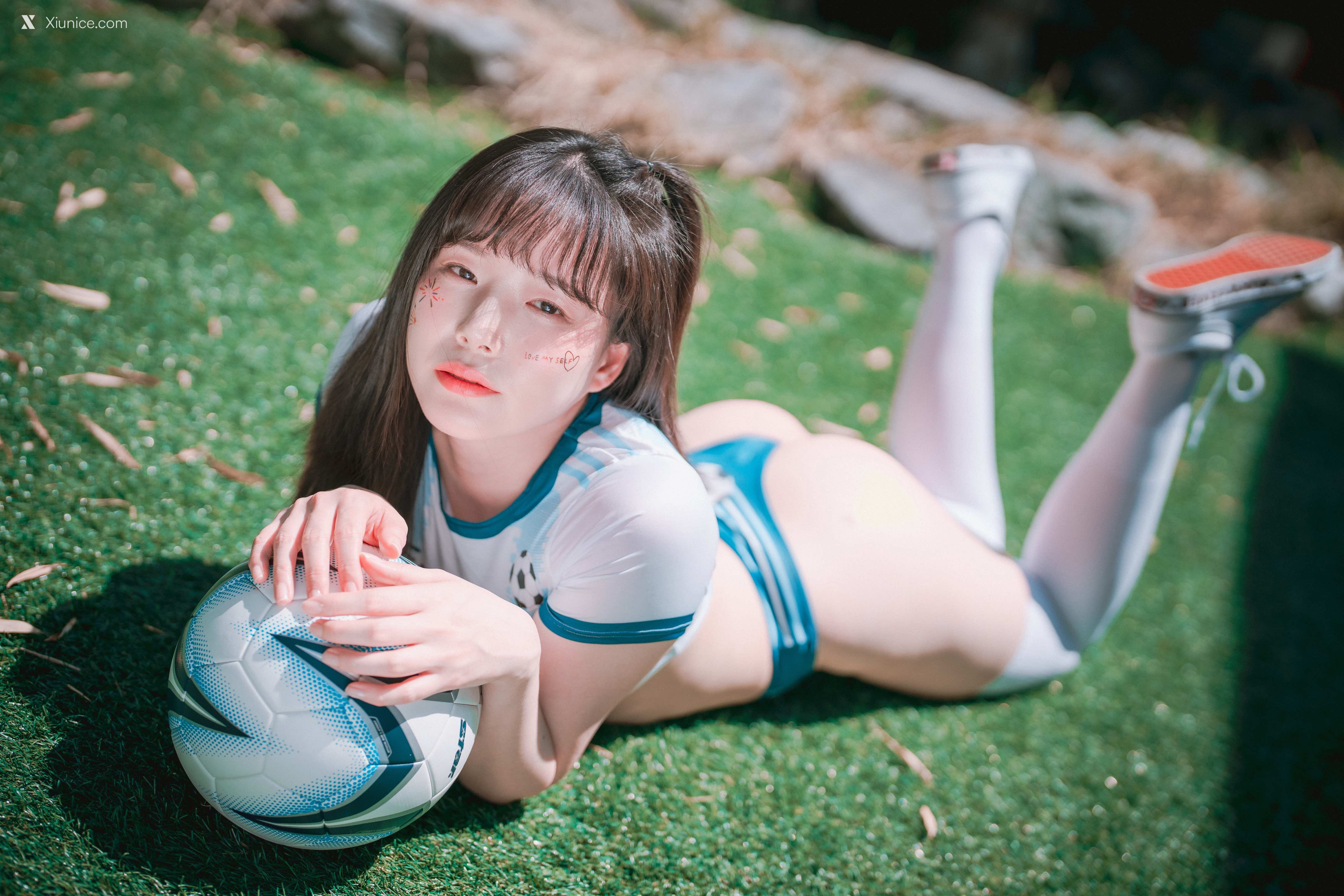 DJAWA Photo – Pia (피아) – Football Star 4K