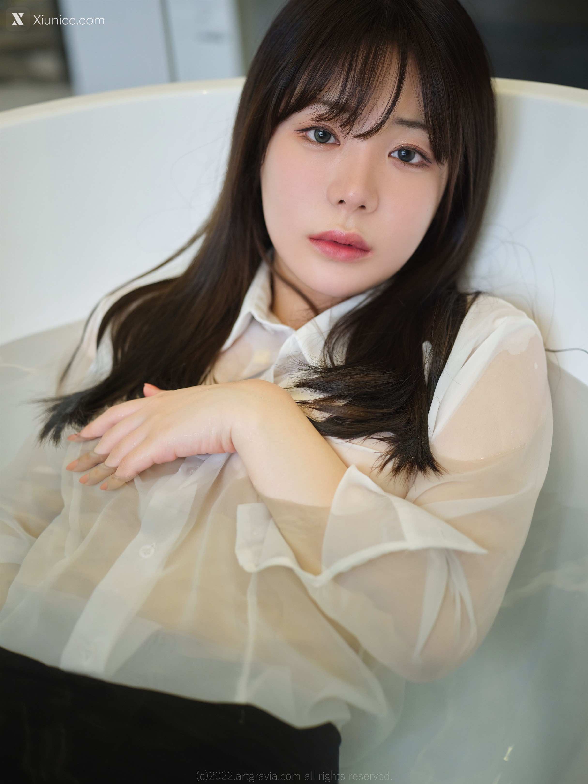 Artgravia Vol.403 Wuyo (우요) 4K