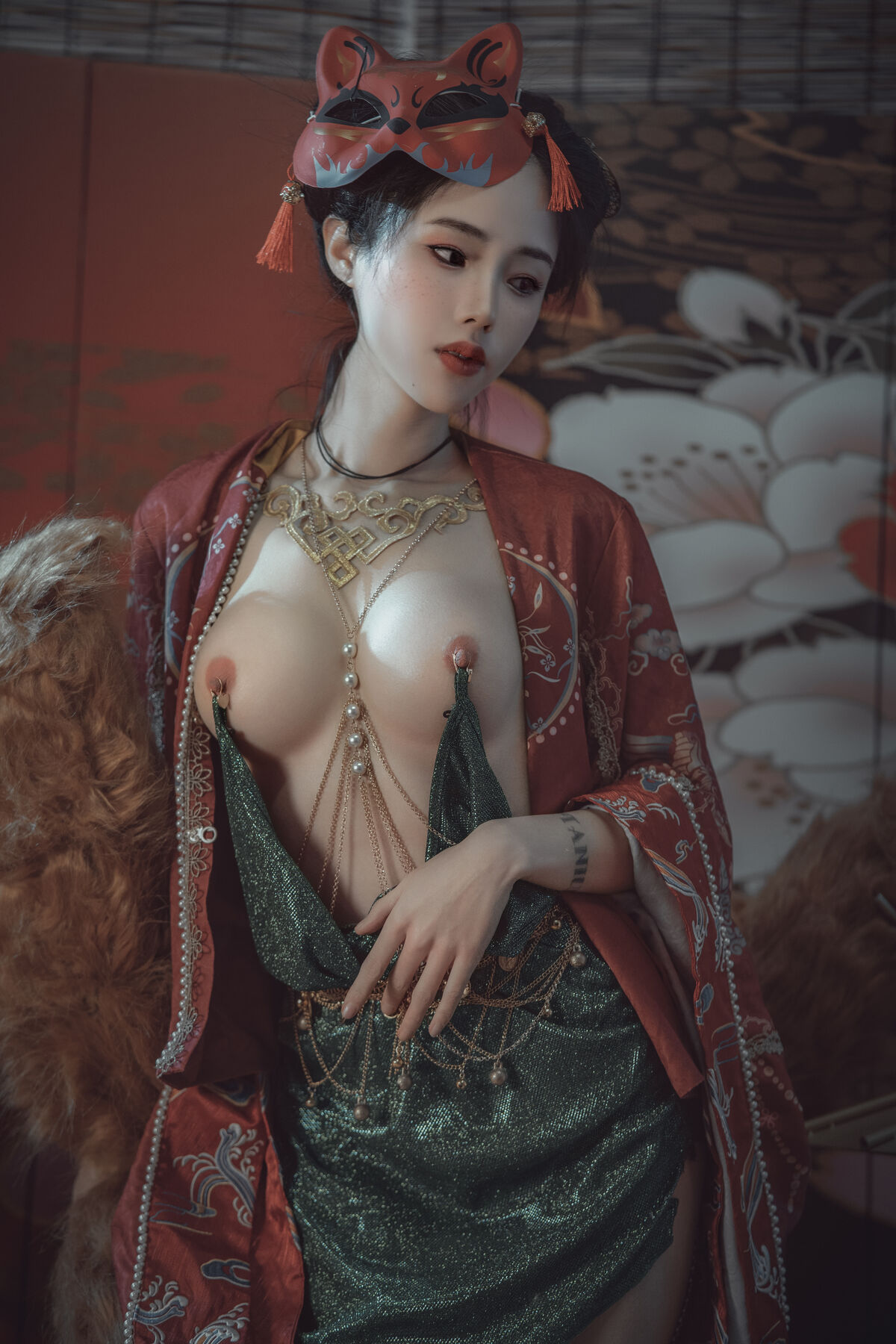 Coser@钛合金TiTi - —青丘赤狐