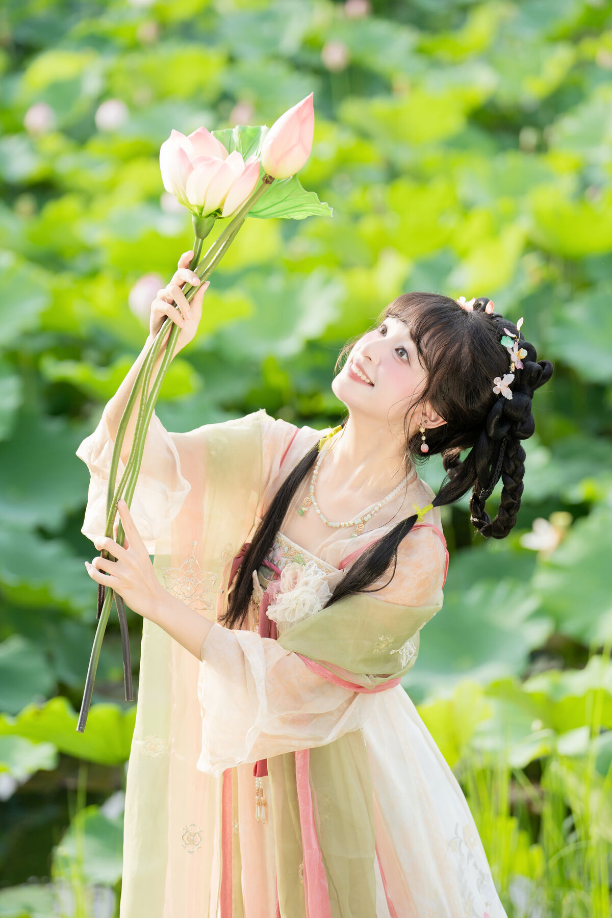 YiTuYu艺图语 Vol.10144 Xia Yu Xiao Nian