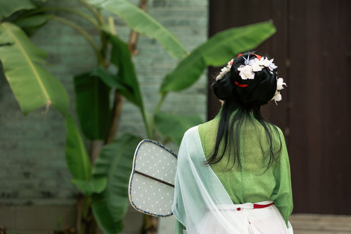 YiTuYu艺图语 Vol.10212 Jin Zou Ba