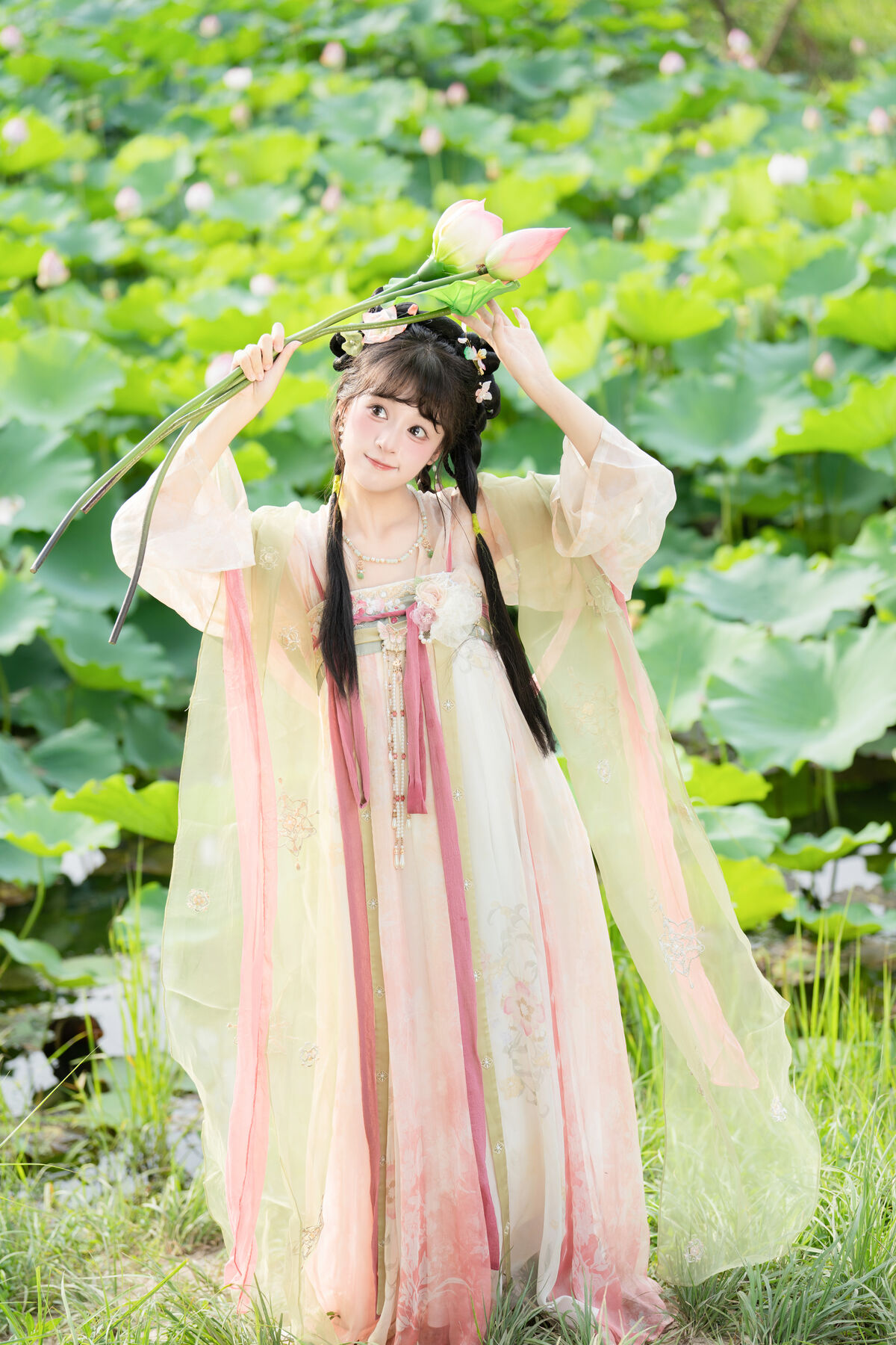 YiTuYu艺图语 Vol.10144 Xia Yu Xiao Nian