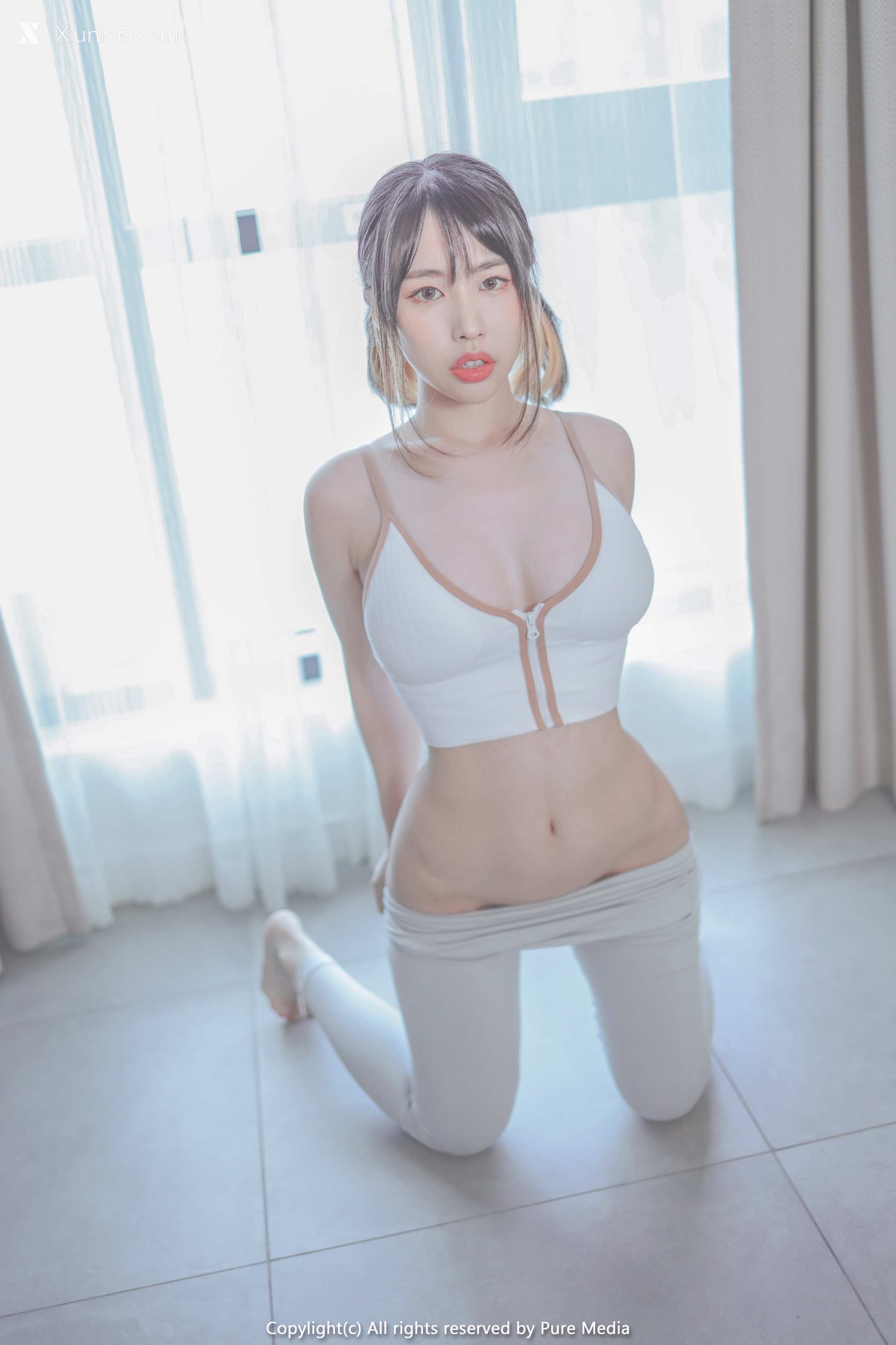 Pure Media Vol.103 Uhye (이유혜) 4K