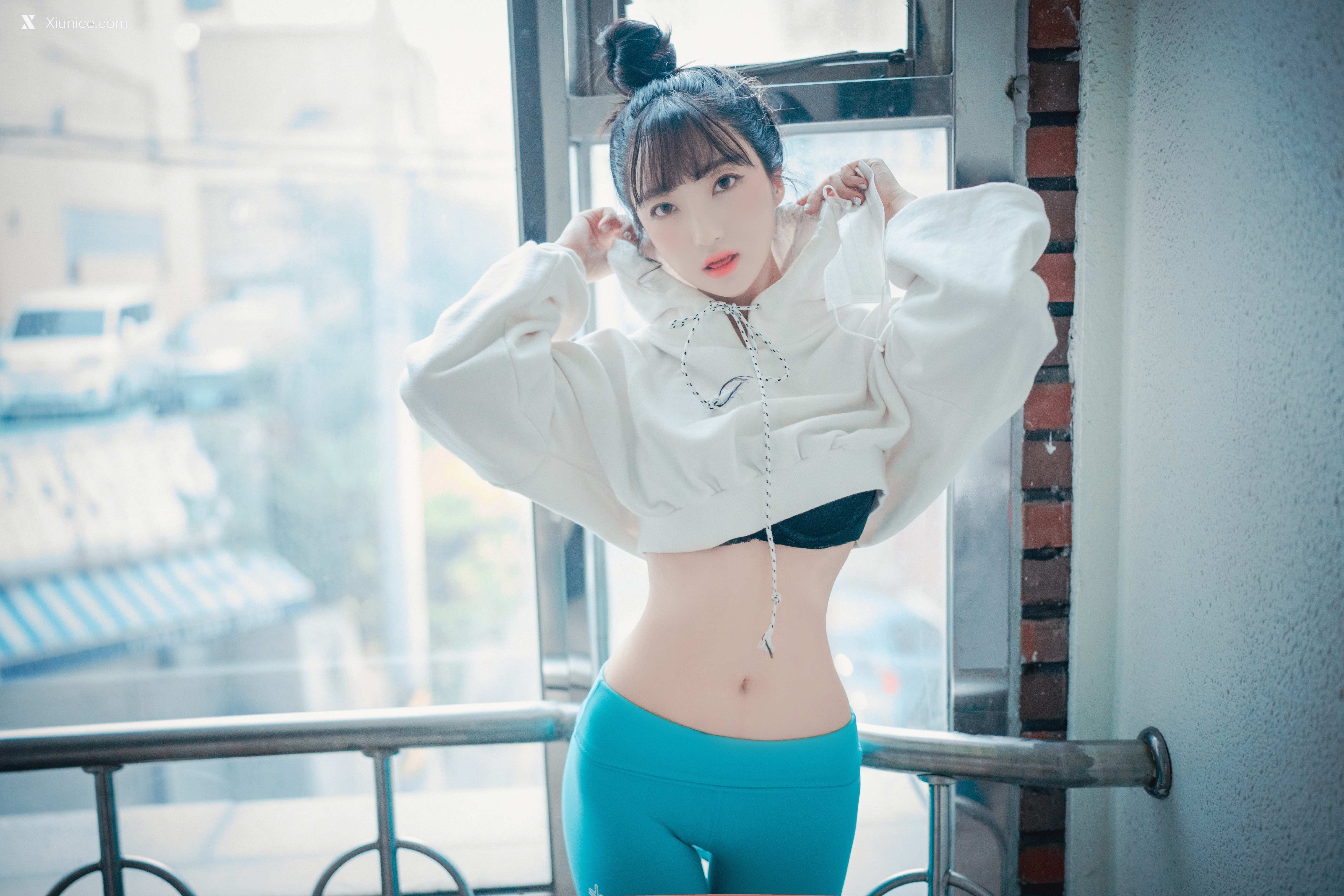 DJAWA Photo – HaNari (하나리) – Loose and Tight Cool Mint 4K