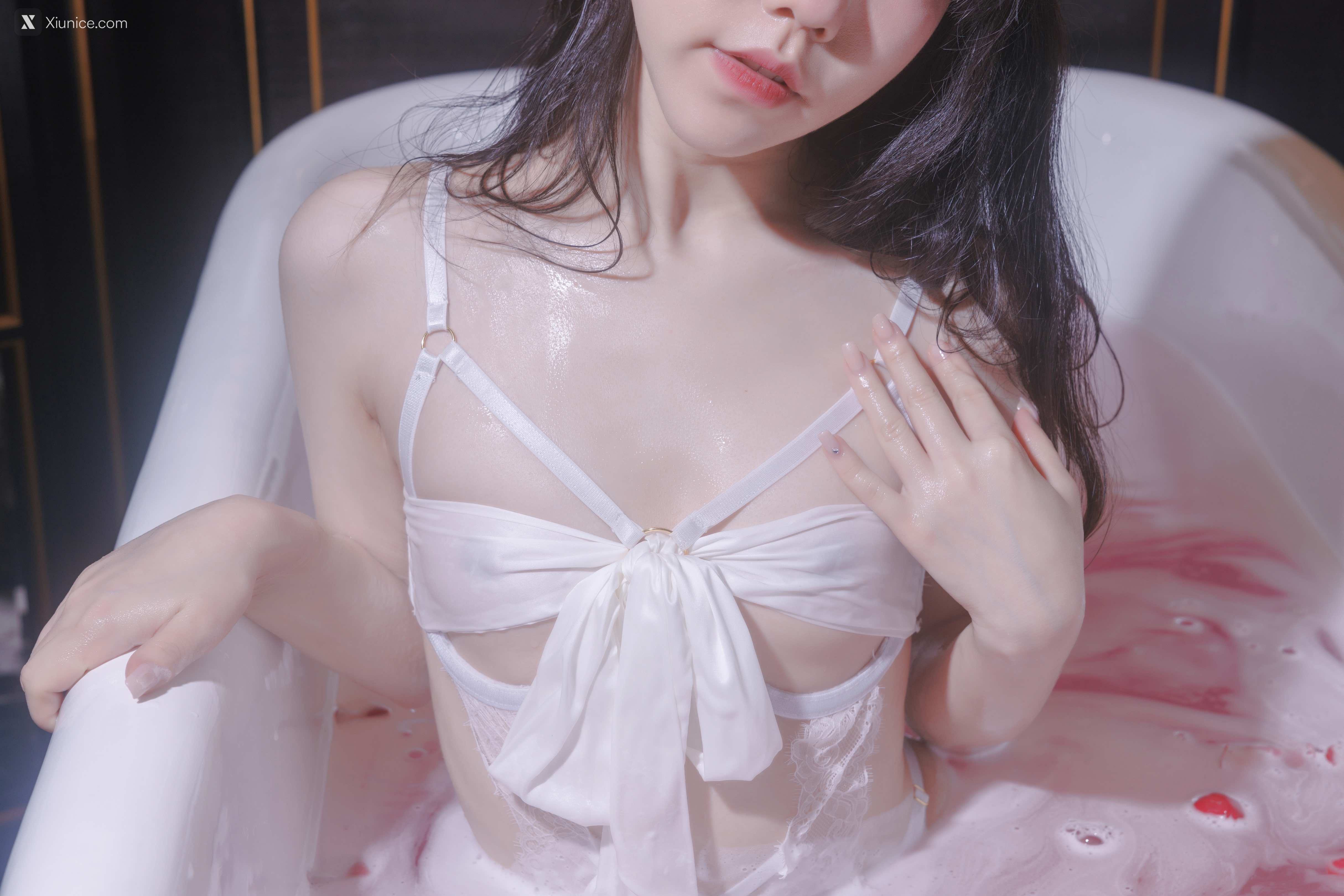 SweetBox Yeri – 36.5 ℃ (Part A) 4K
