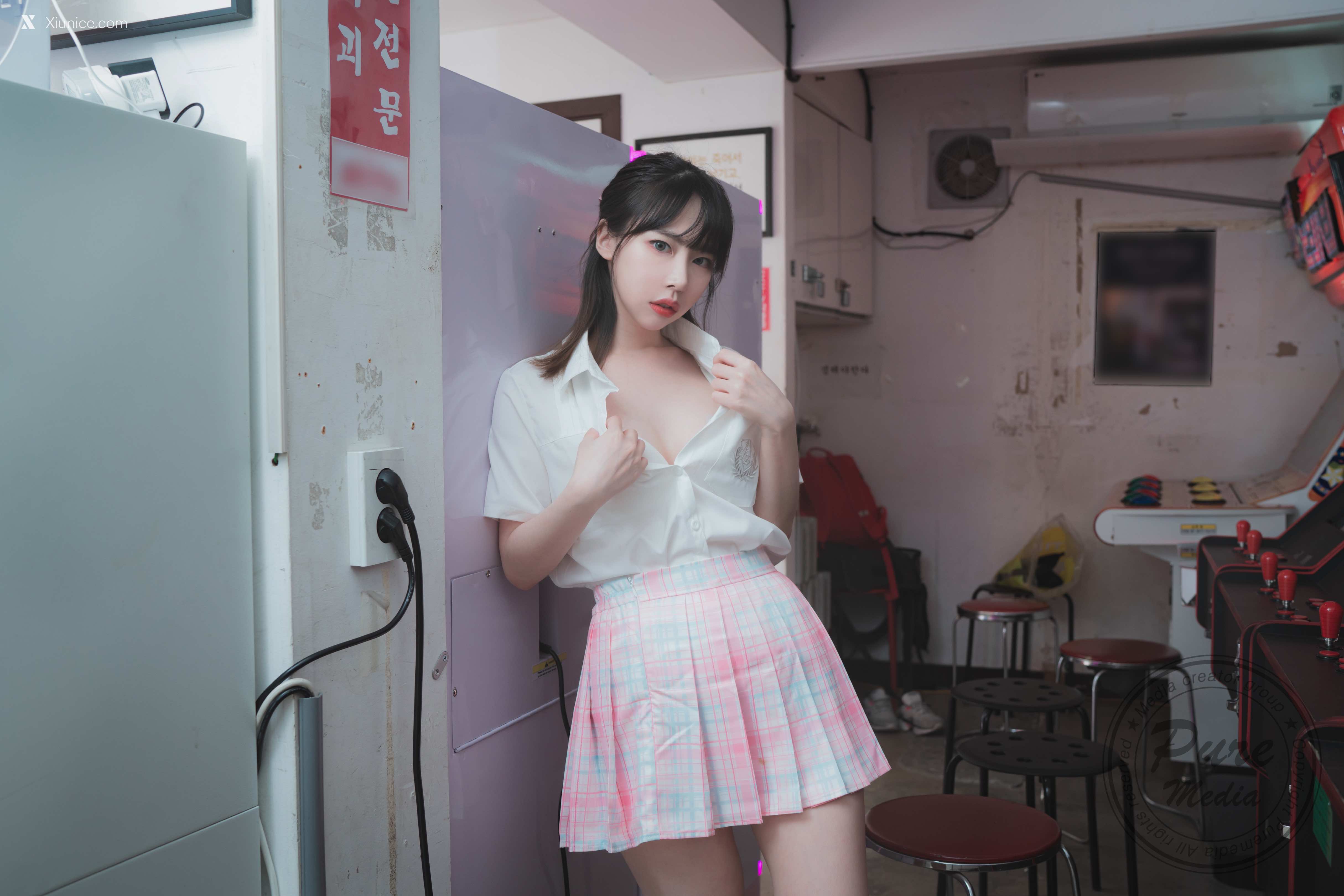 Pure Media Vol.187 Uhye (이유혜) 4K