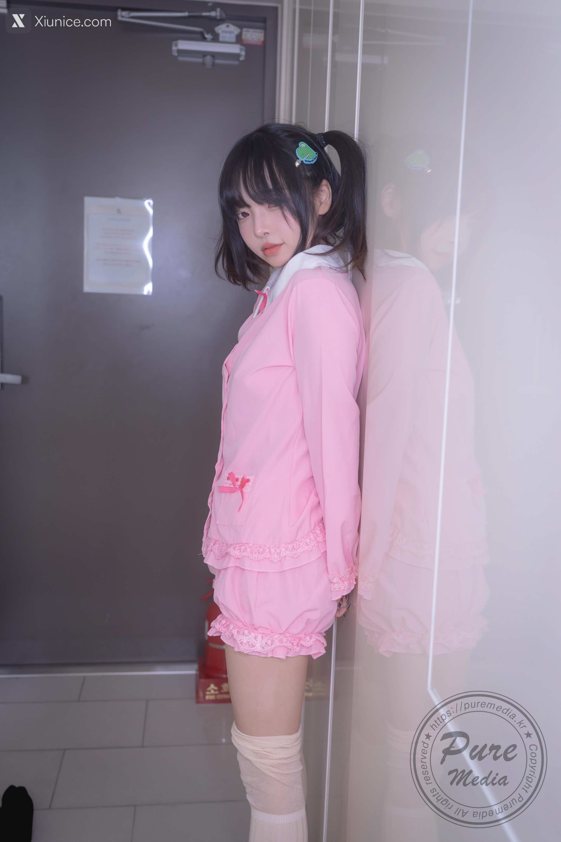 Pure Media Vol.266 Jelly (젤리) – Cutie Rabbit & Pink Hole 4K