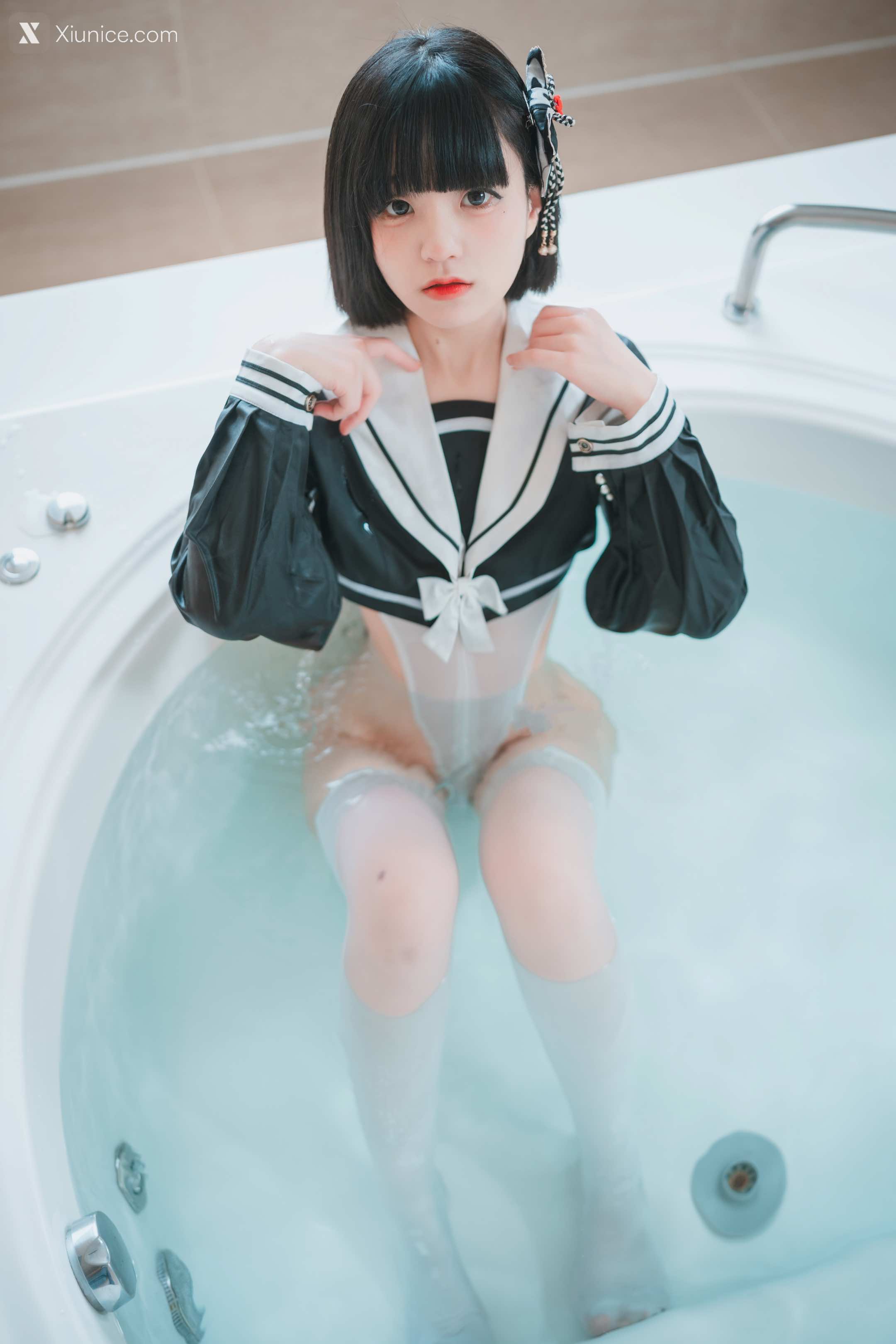 DJAWA Photo – Jeong Jenny (정제니) – Swimming Lessons #12 4K