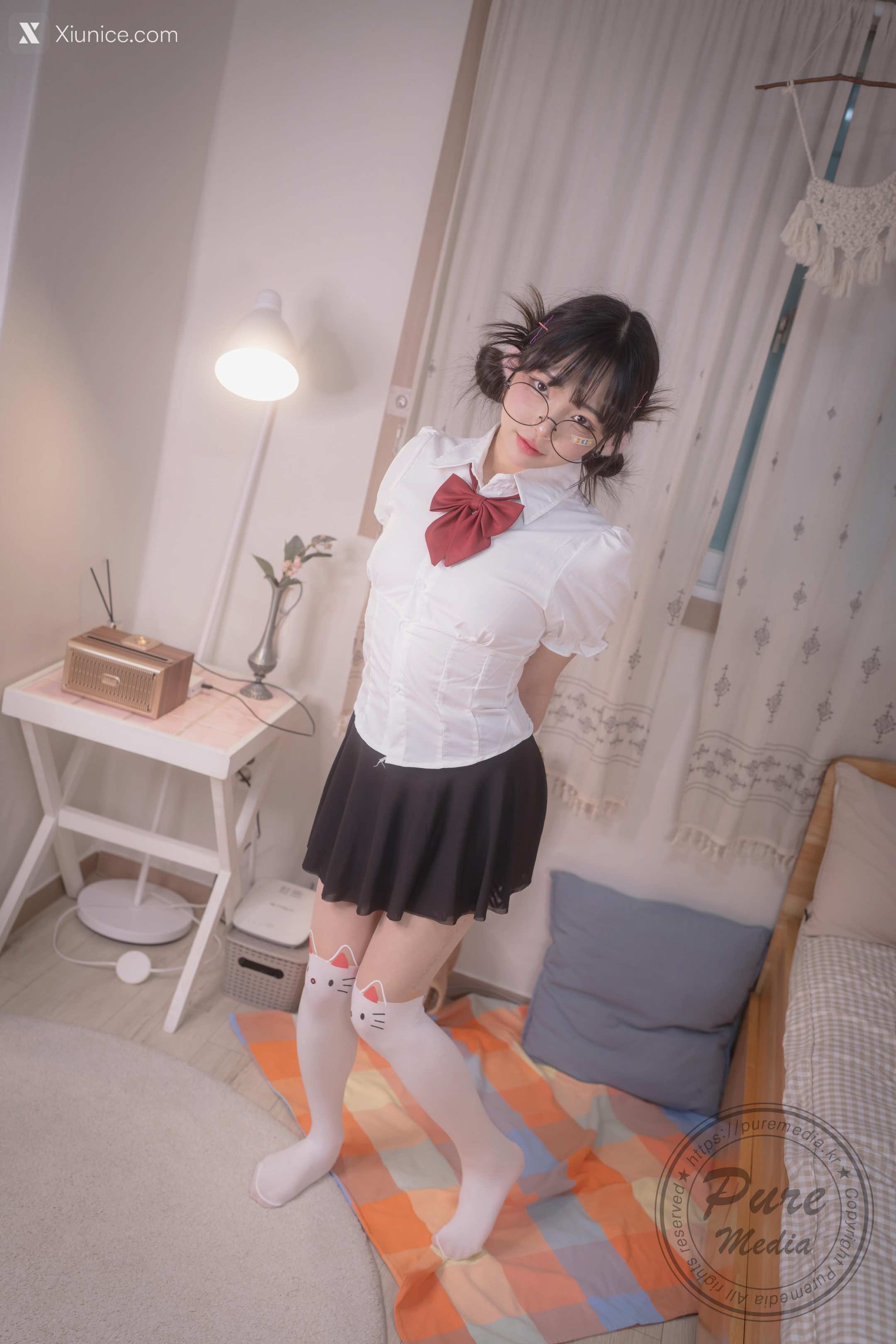 Pure Media Vol.276 Jelly (젤리) – Girl Trapped in a Rooftop Room 4K