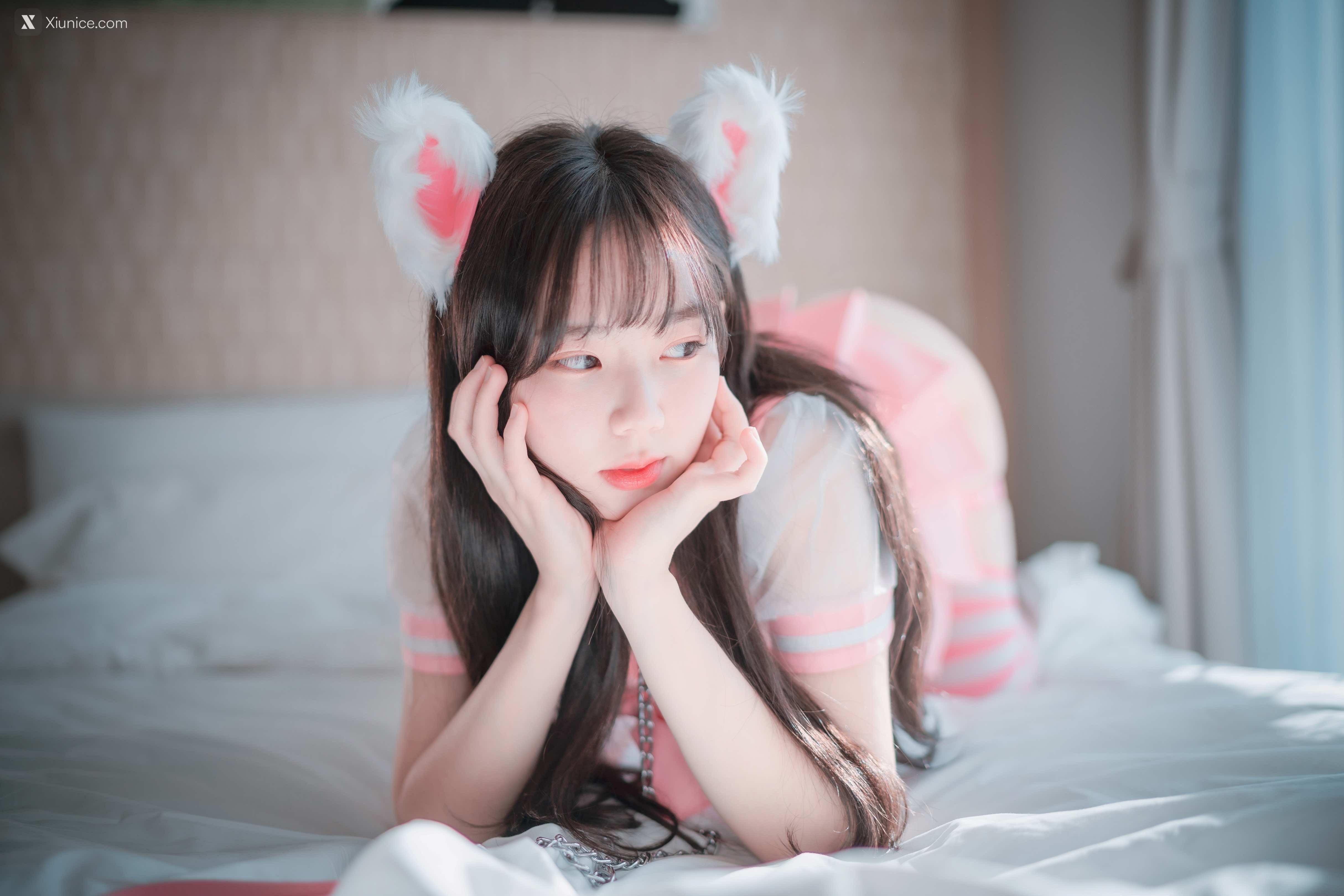 DJAWA Photo – Myu_a_ (뮤아) – Catgirl in Pink 4K