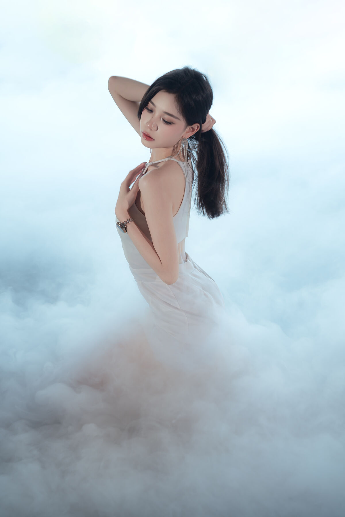 YiTuYu艺图语 Vol.10032 Lu Lu