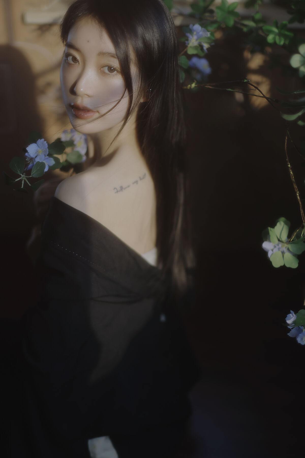 YiTuYu艺图语 Vol.10163 Mei Lu Zi