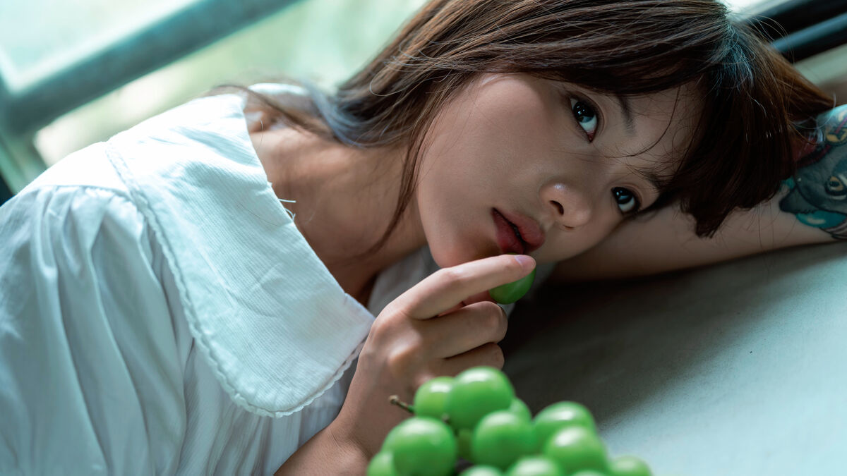 YiTuYu艺图语 Vol.10076 A Miao De Fan Fan