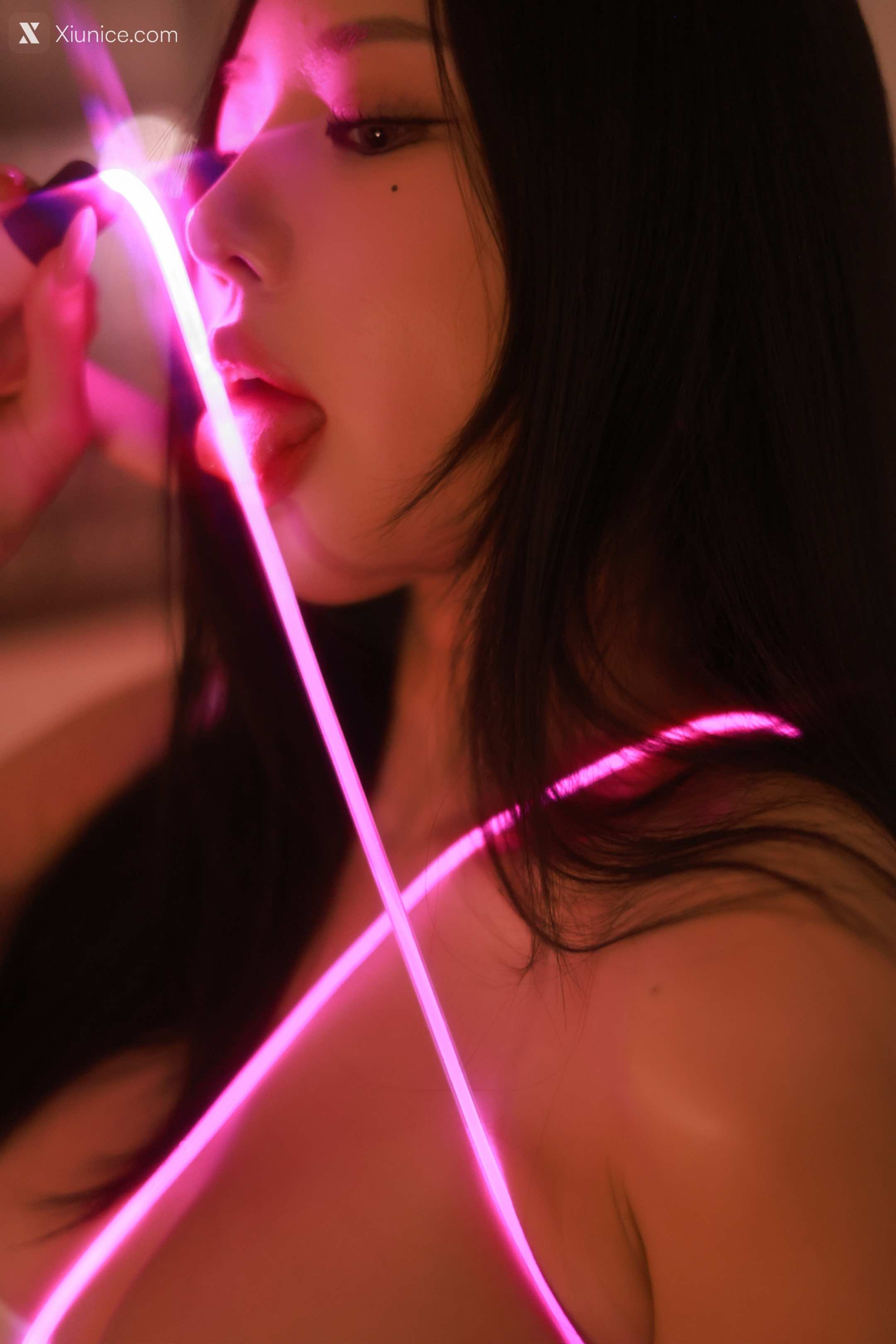 Dongeuran (동그란) – Jump Rope 4K