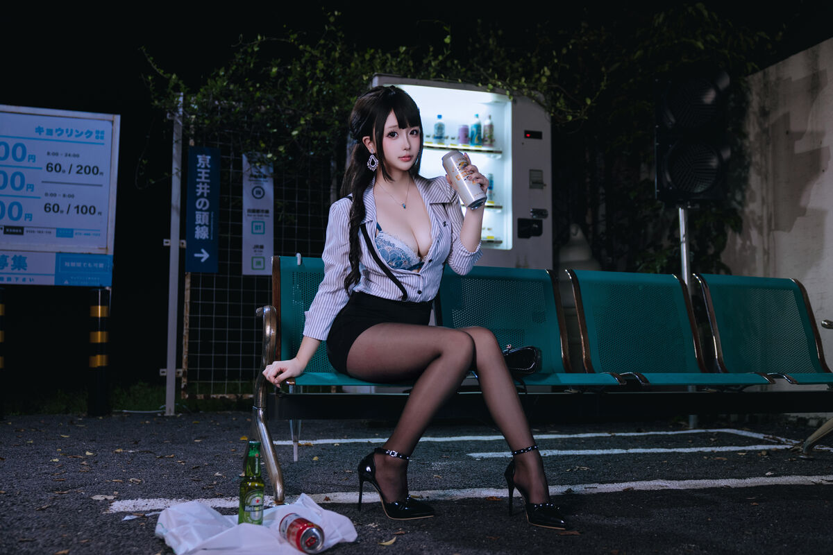 Coser@日奈娇 - 下班的OL Part02