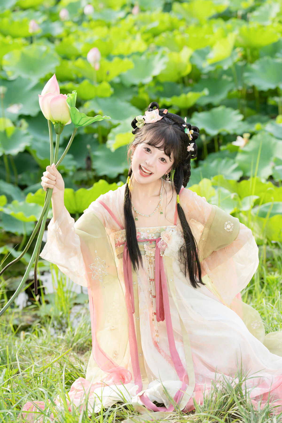 YiTuYu艺图语 Vol.10144 Xia Yu Xiao Nian