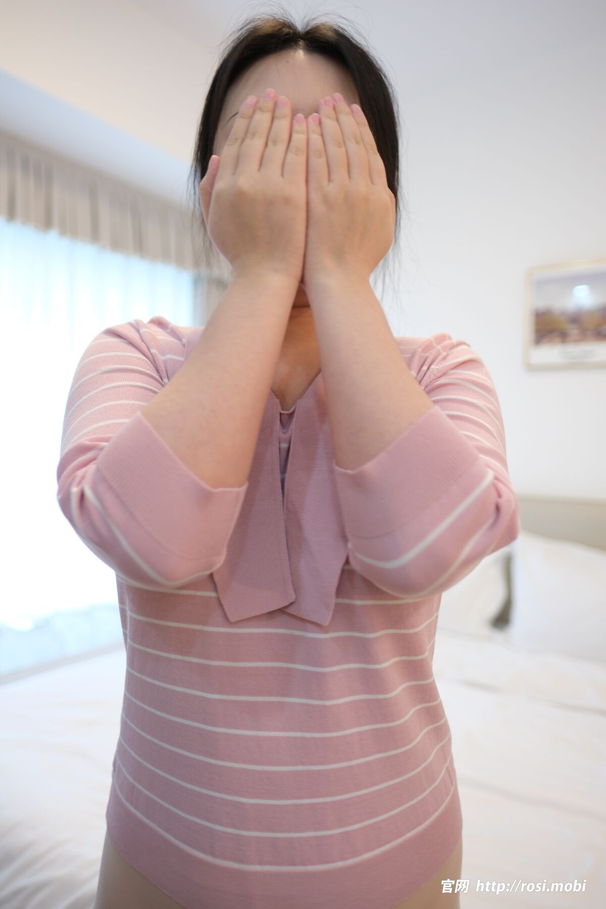 ROSI写真 2025.06.02 No.4928