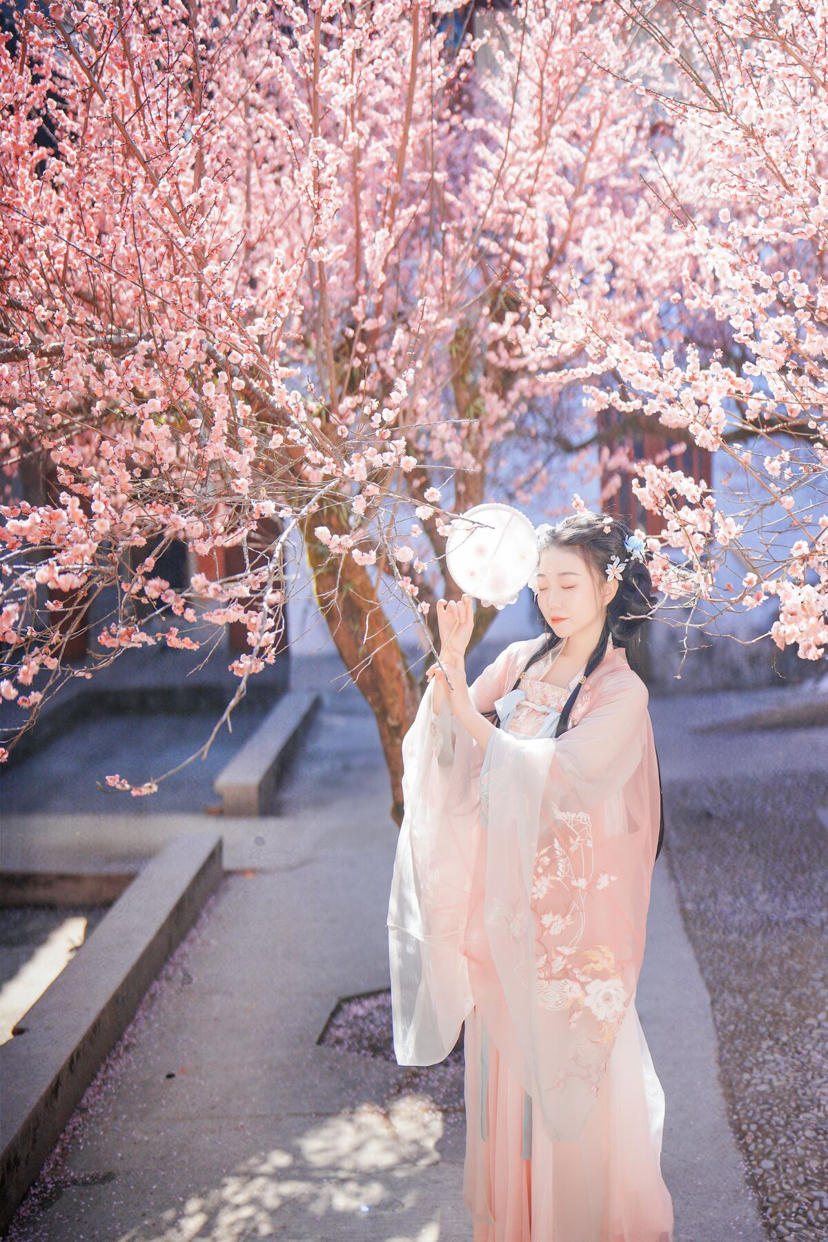 YiTuYu艺图语 Vol.10207 Qing Mo 07