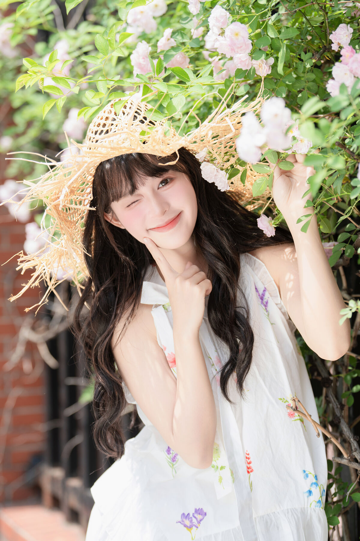 YiTuYu艺图语 Vol.10121 Xia Yu Xiao Nian