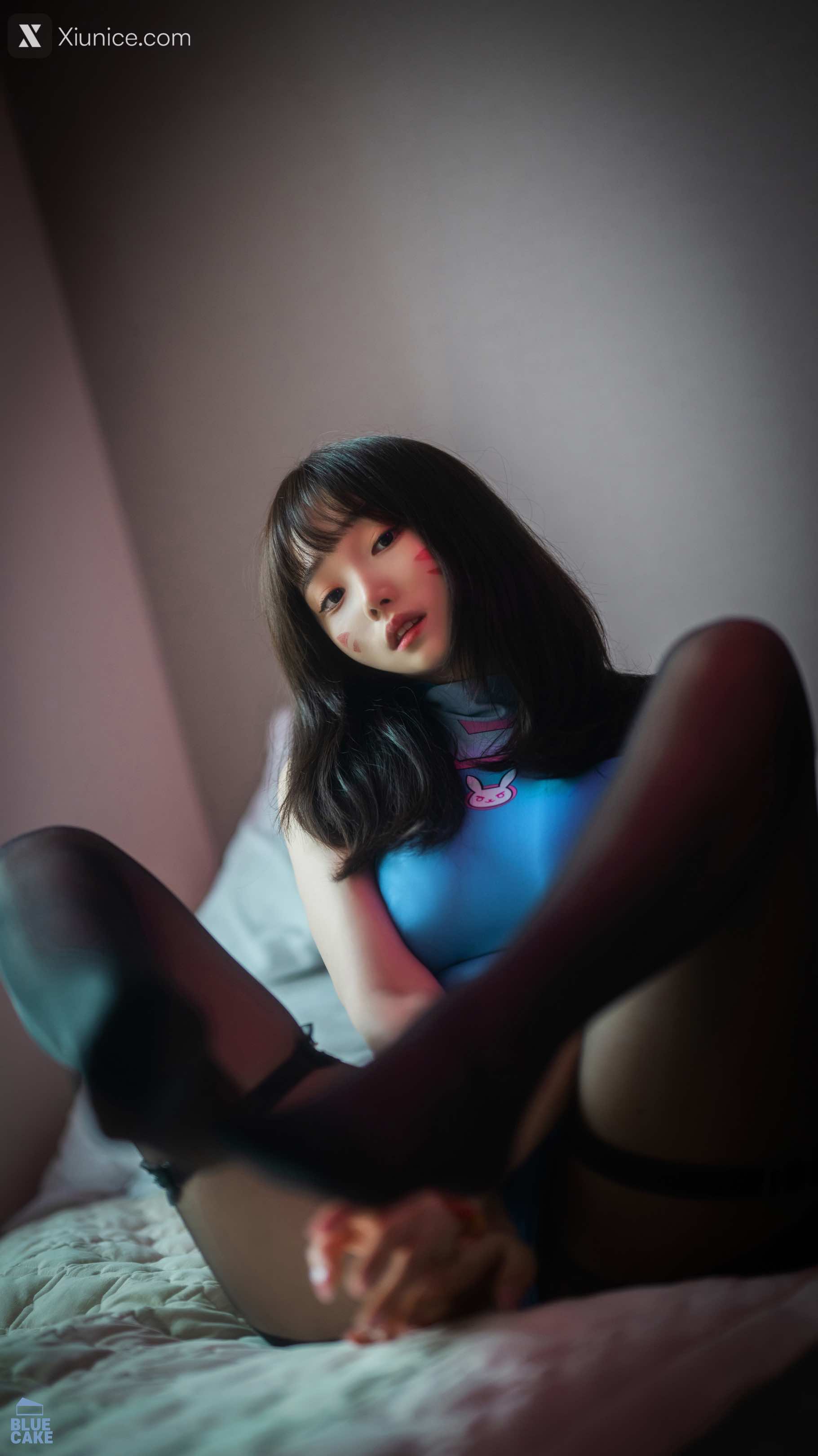 BLUECAKE Bambi (밤비) – Home Work 4K