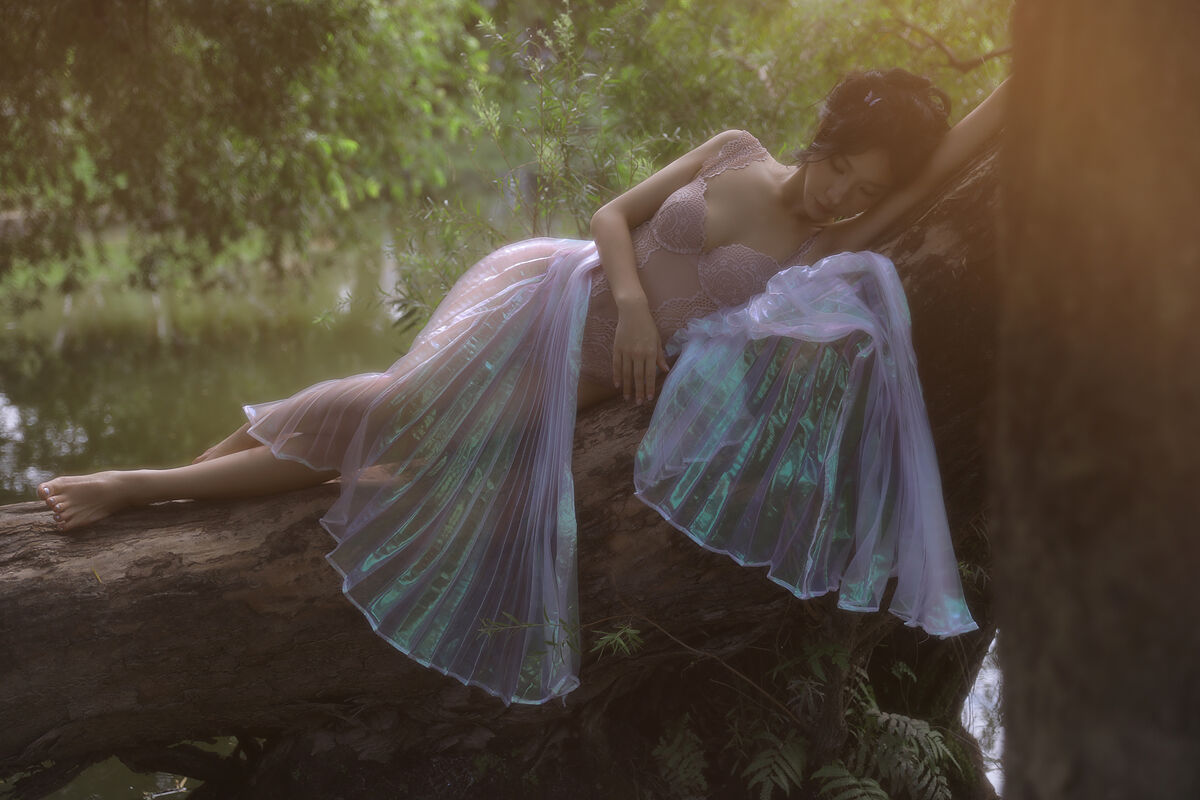 YiTuYu艺图语 Vol.10219 Ye Sheng Mo Te Yuan Zi