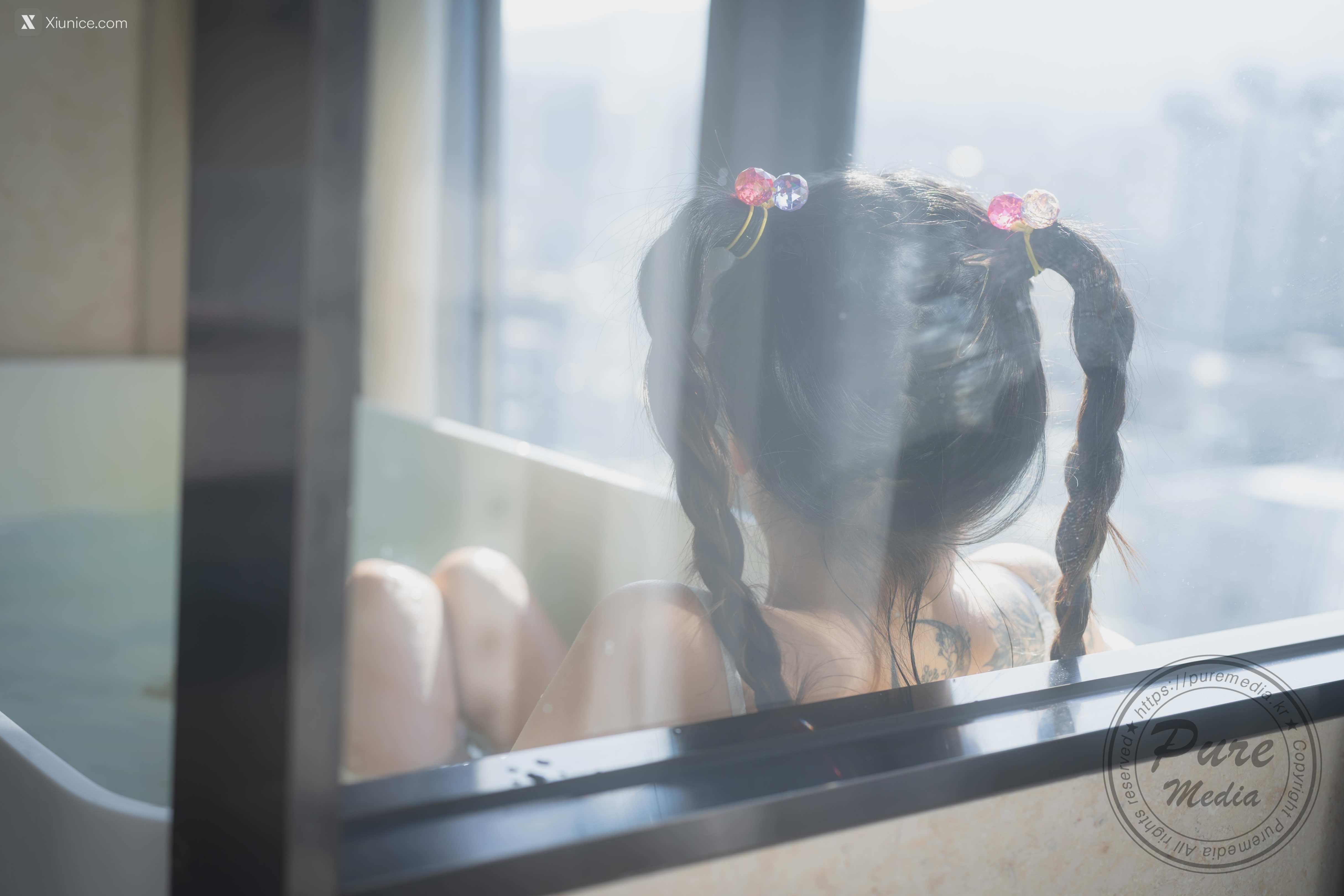 Pure Media Vol.262 Jelly (젤리) – Is Watching Ero Animation 4K