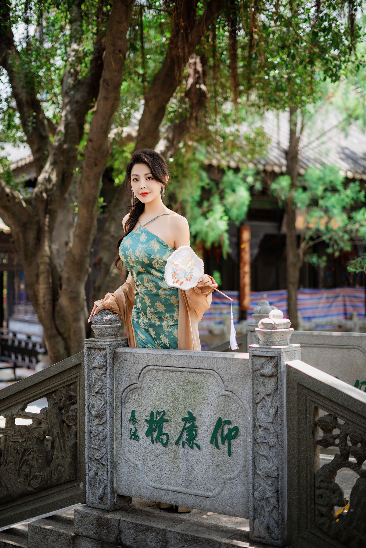 YiTuYu艺图语 Vol.10189 Mi Ni Ai Mei Li