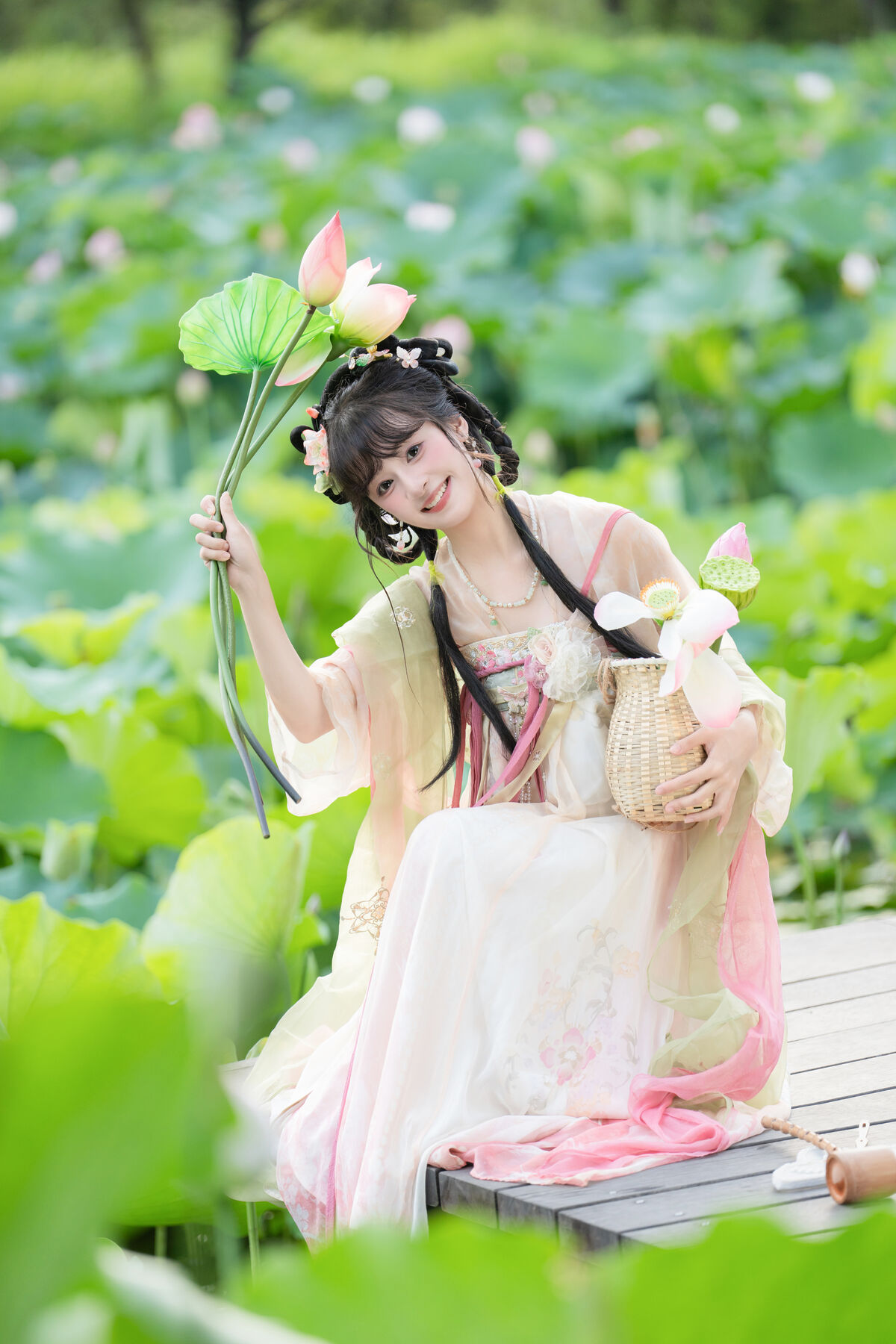 YiTuYu艺图语 Vol.10144 Xia Yu Xiao Nian