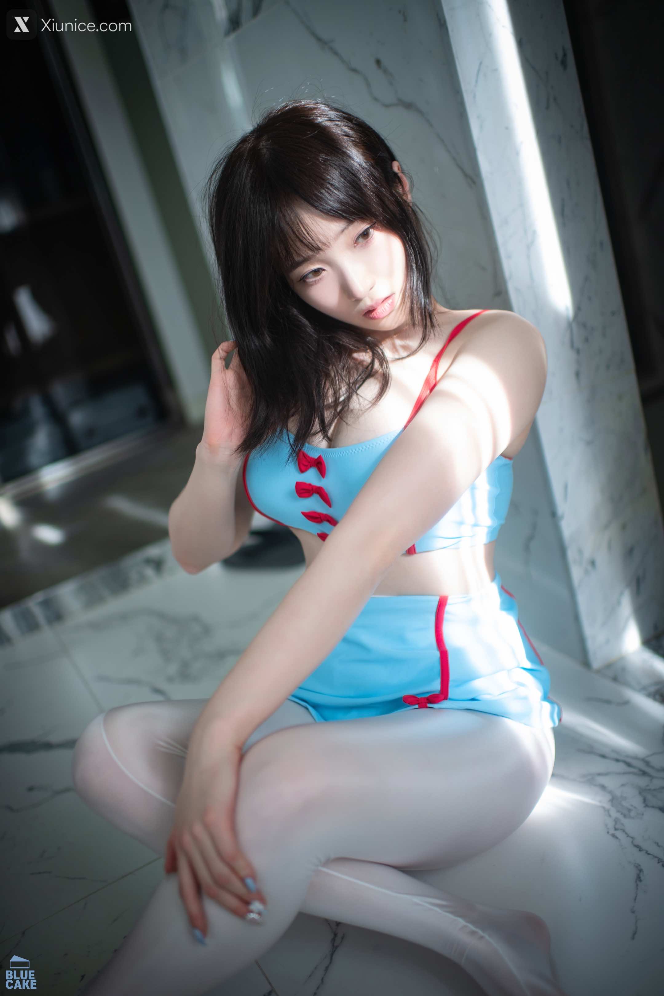 BLUECAKE Bambi (밤비) – Love Dive 4K