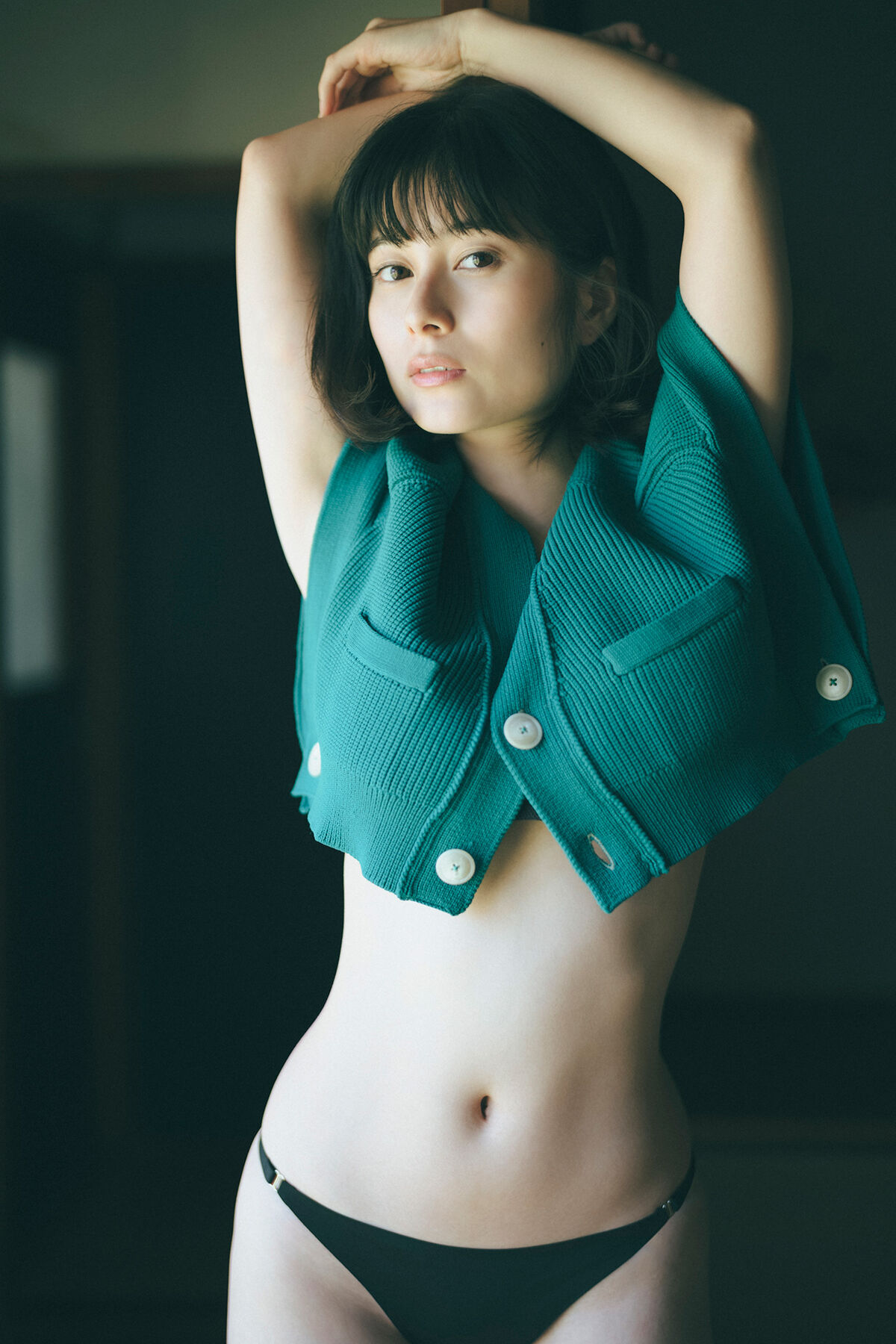 Sakurako Okubo 大久保桜子 - FLASHデジタル写真集 潮騒が聞こえる