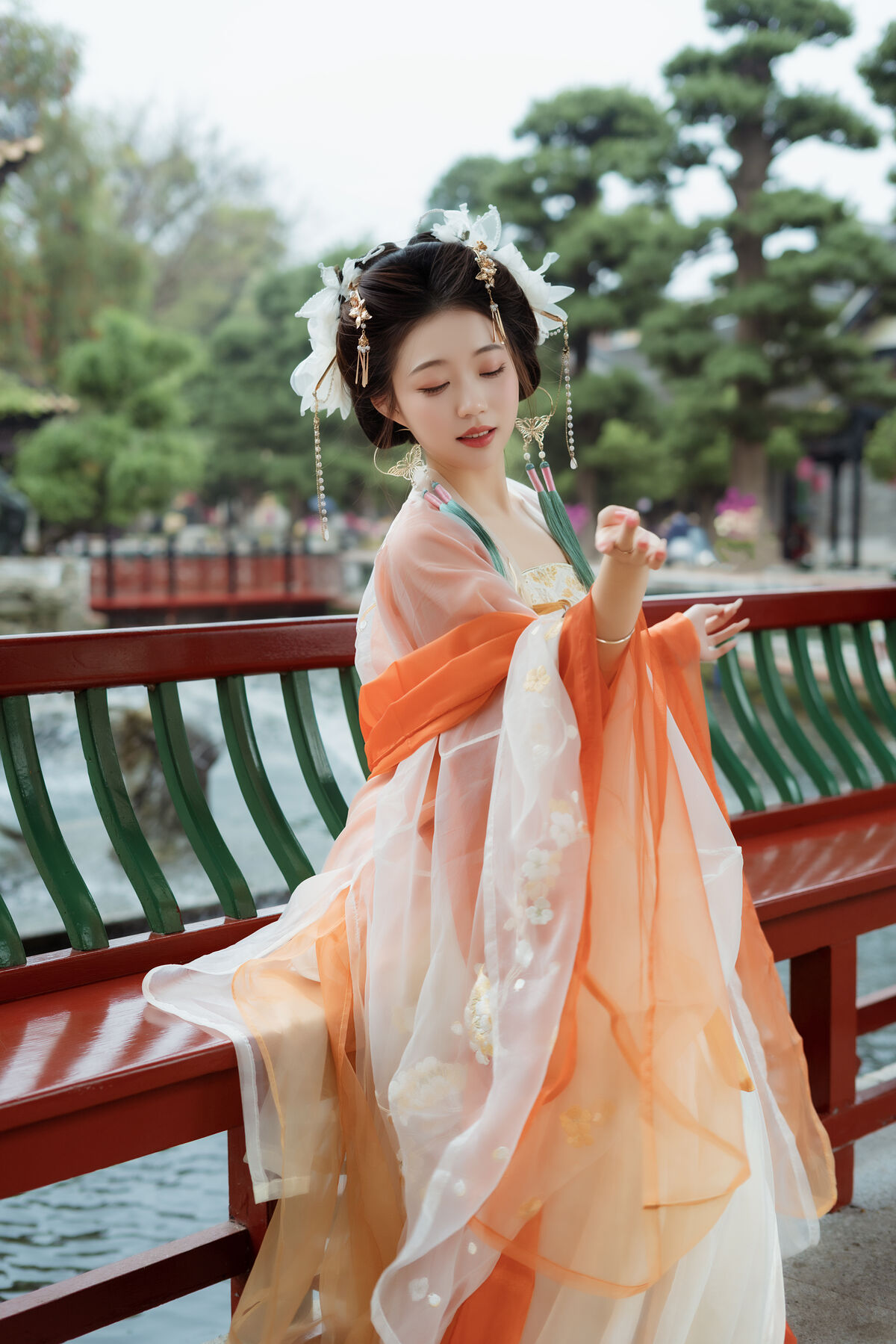 YiTuYu艺图语 Vol.10083 Su Su