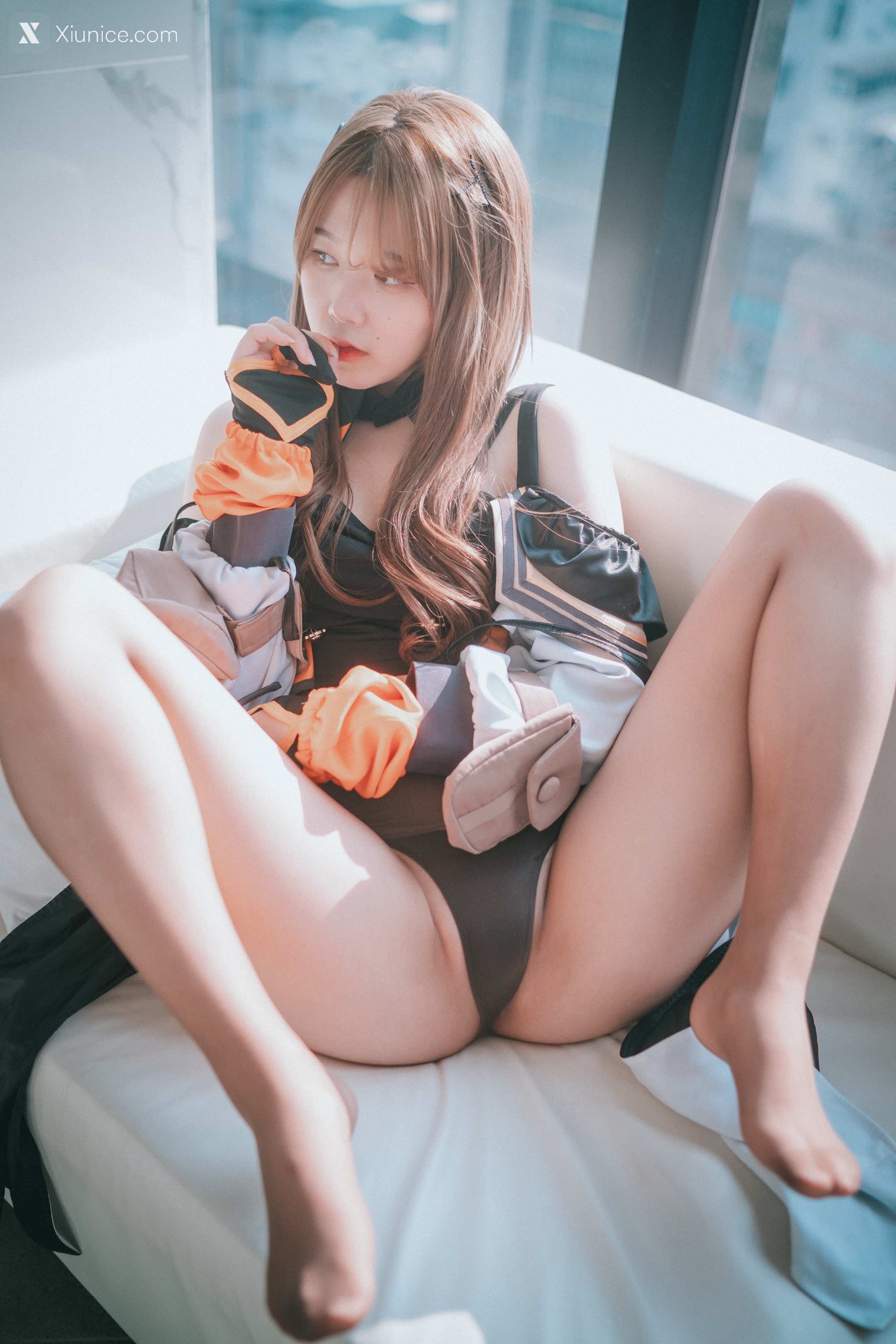 DJAWA Photo – Zia (지아) – Overheated K2 (Girls Frontline) 4K