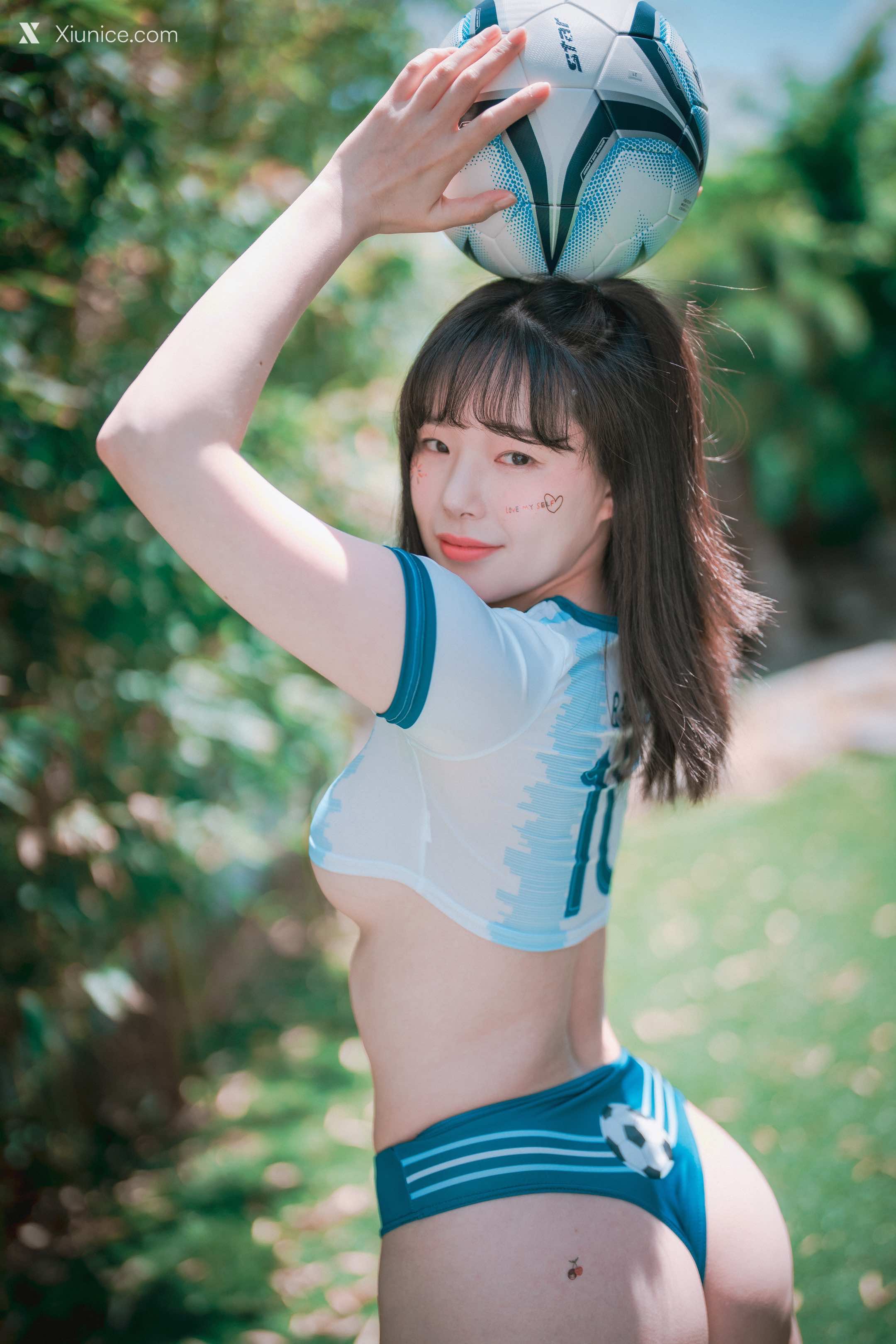 DJAWA Photo – Pia (피아) – Football Star 4K
