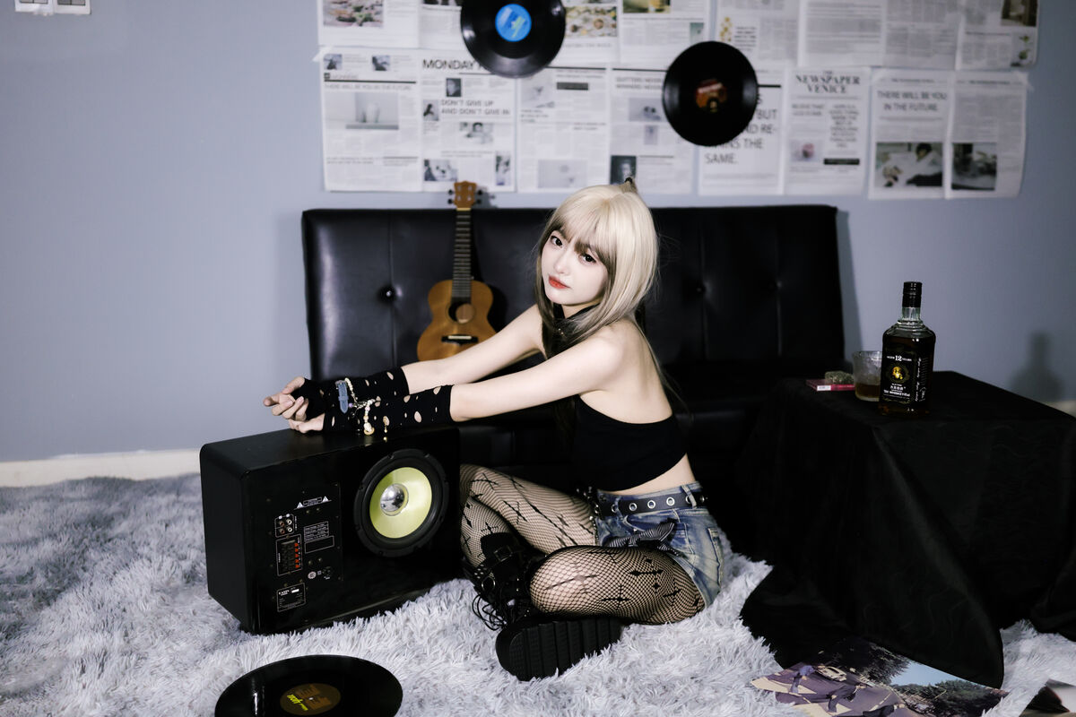 YiTuYu艺图语 Vol.10045 Yi Ming