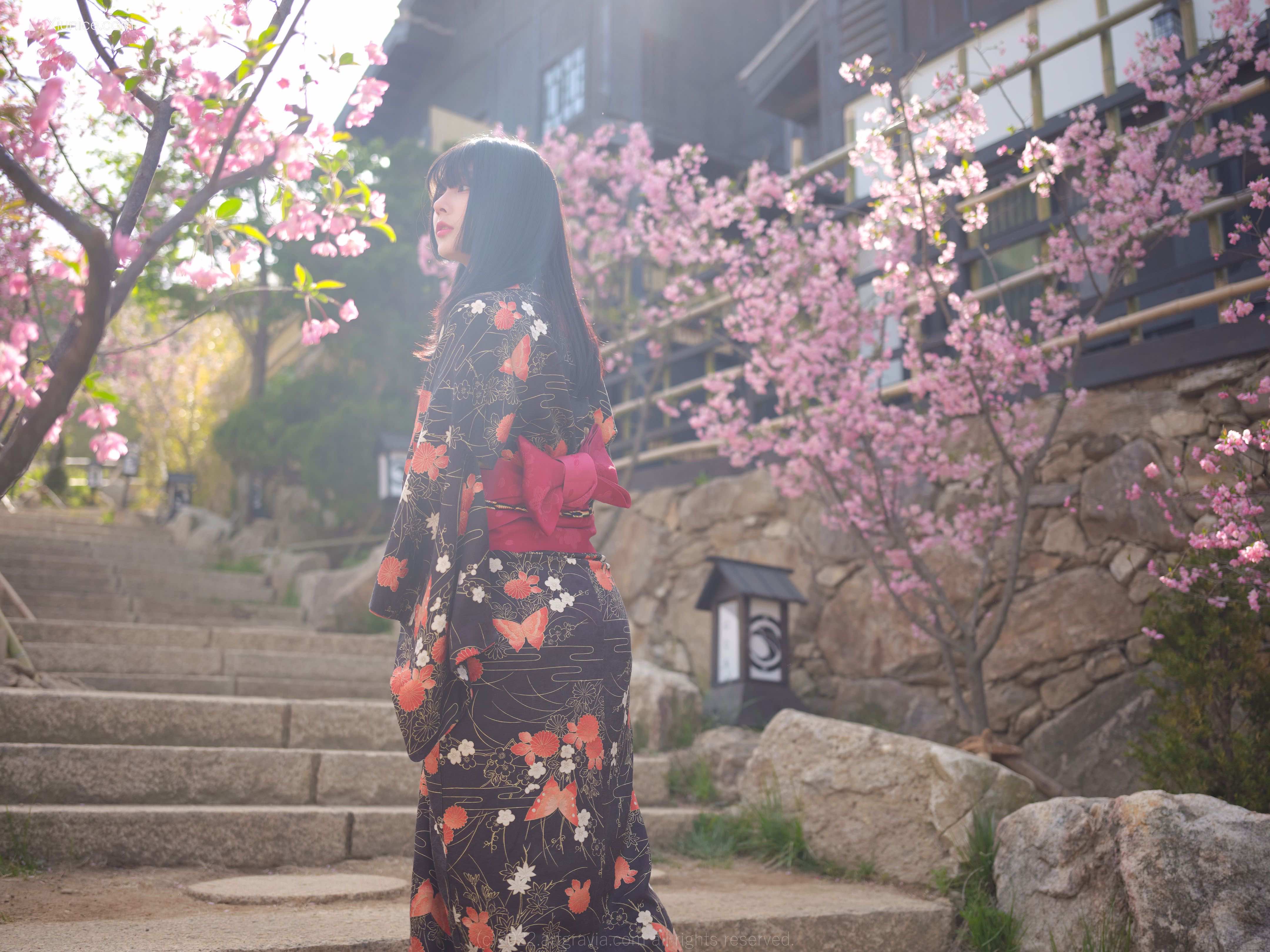 Artgravia Vol.400 Jang Joo (장주) 4K