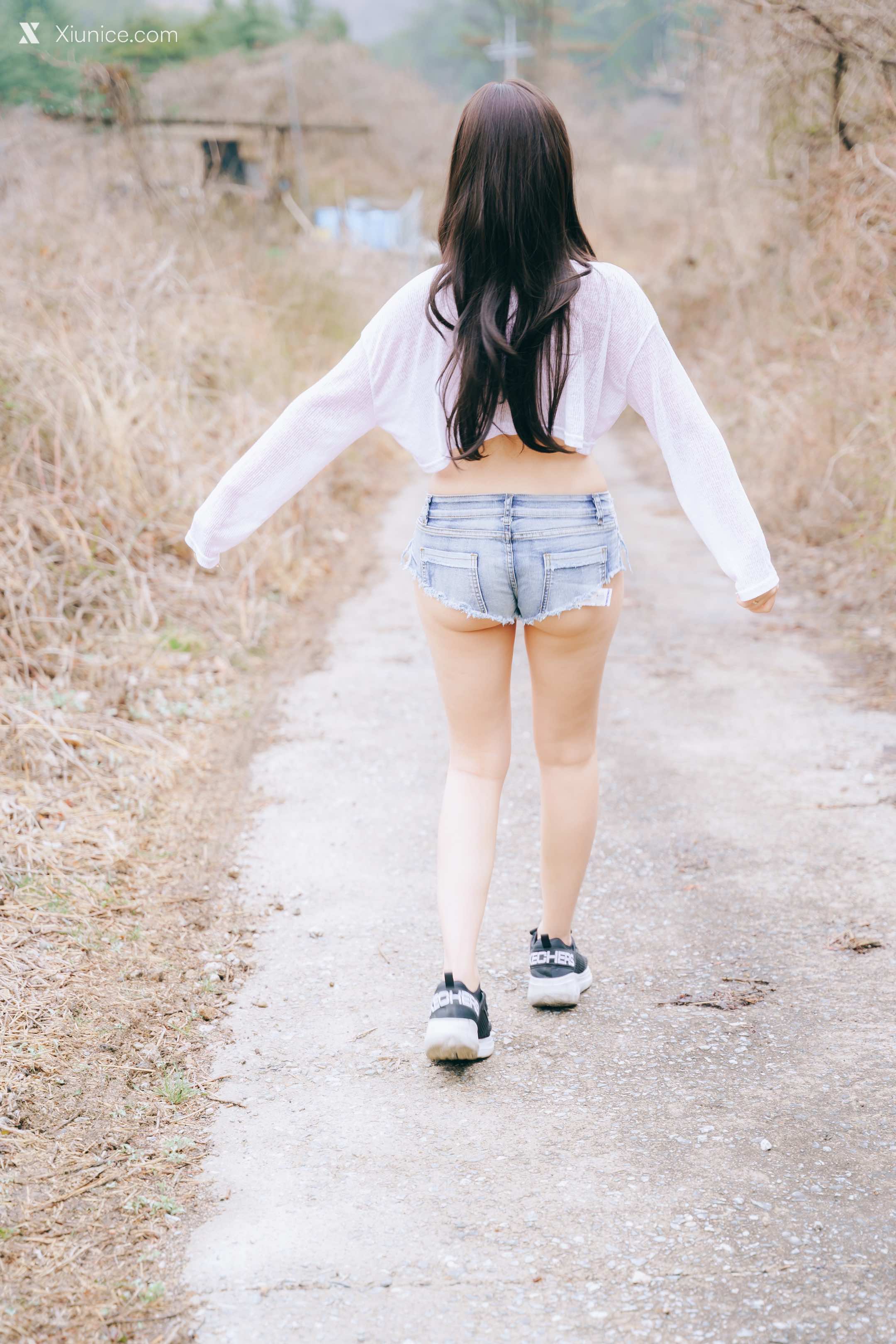 PUSSYLET Vol.47 CONY – Exhibitionist 4K