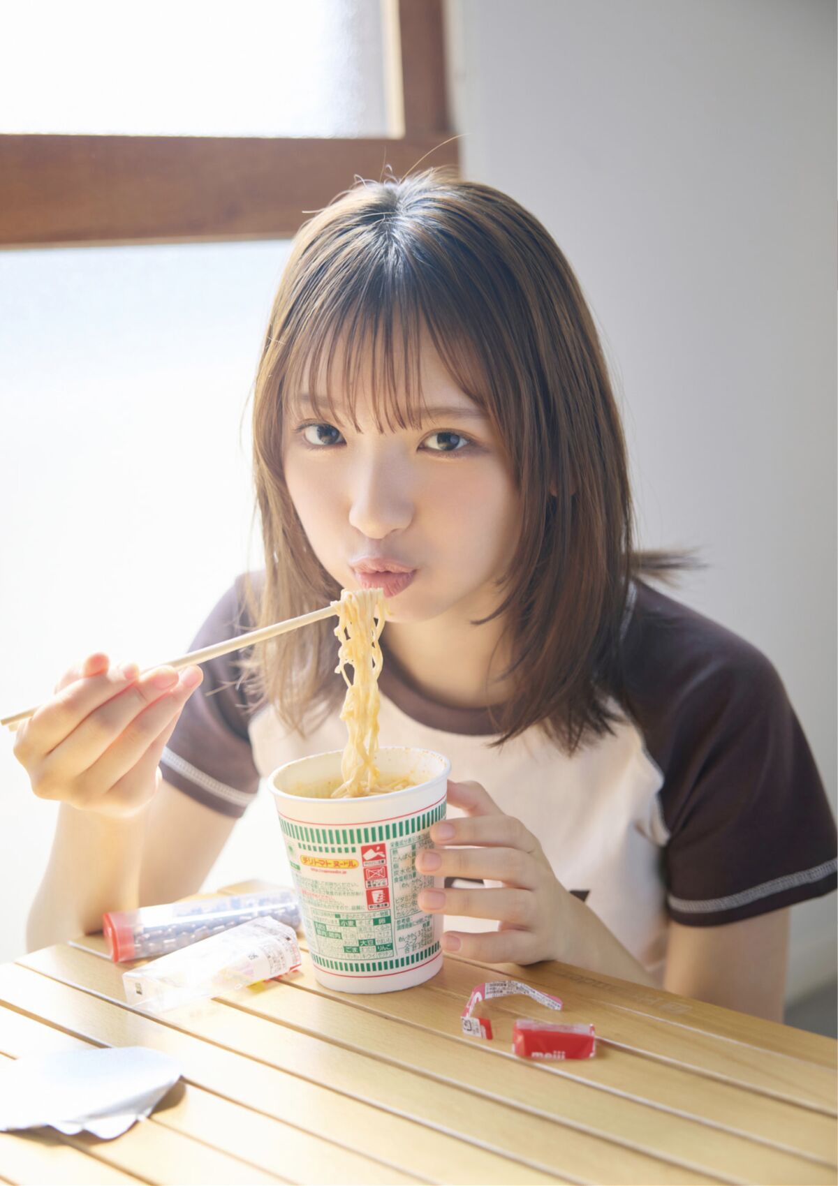 Runa Ichinose 一ノ瀬瑠菜 - BRODYデジタル写真集 一緒に入ろ