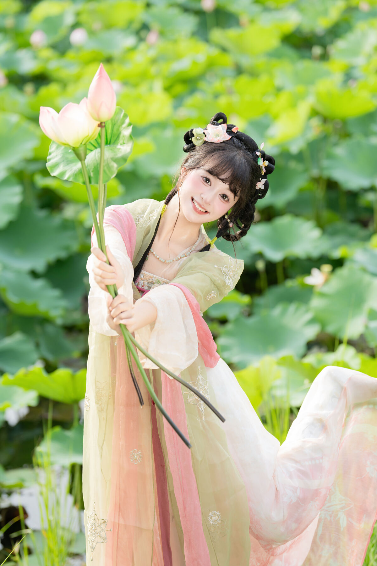 YiTuYu艺图语 Vol.10144 Xia Yu Xiao Nian