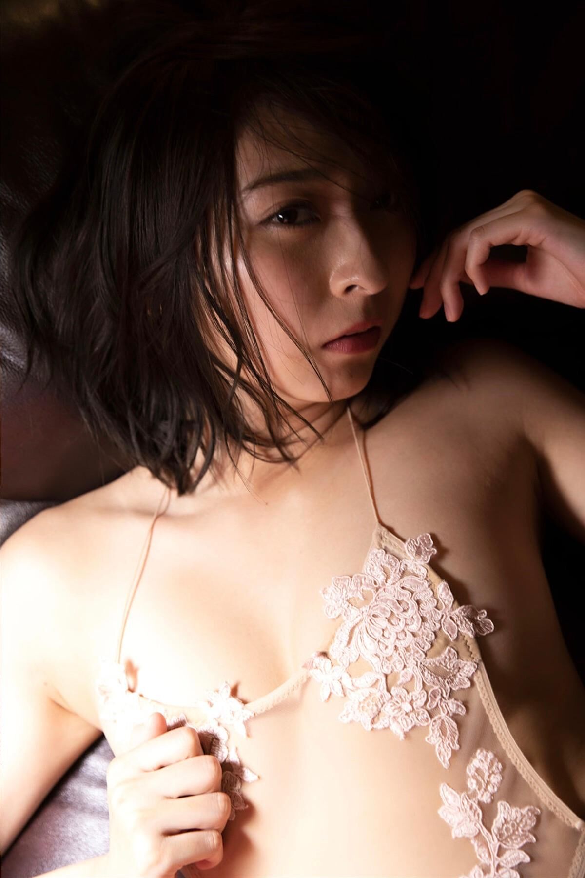 Saki Ogata 緒方咲 - 君のその長い脚で踏まれたい ギルドデジタル写真集 Part02