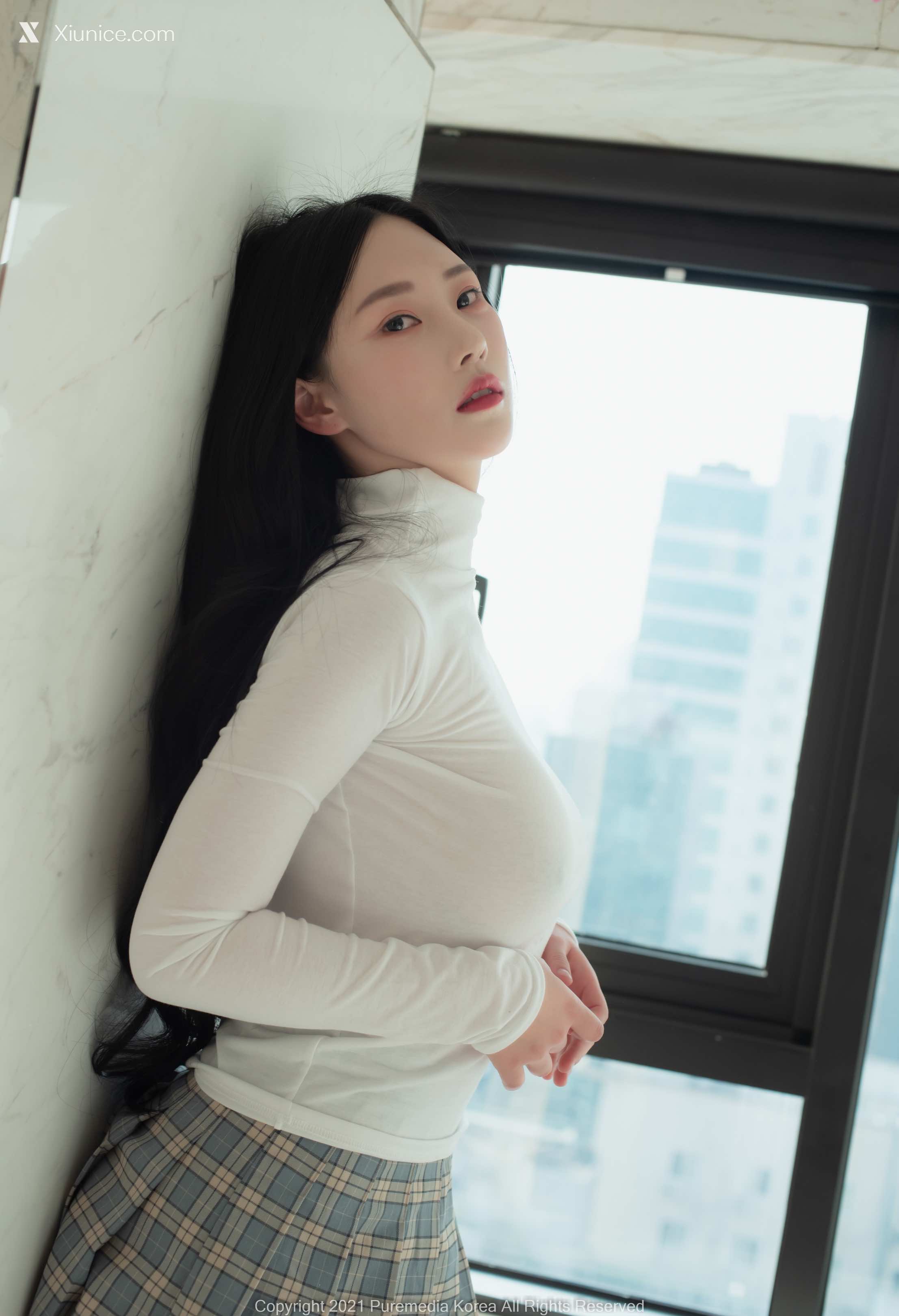 Pure Media Vol.143 Riha (리하) 4K