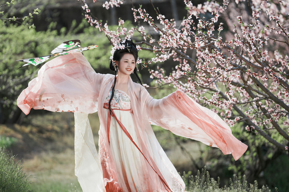 YiTuYu艺图语 Vol.10199 Yang Yang Yang Ya