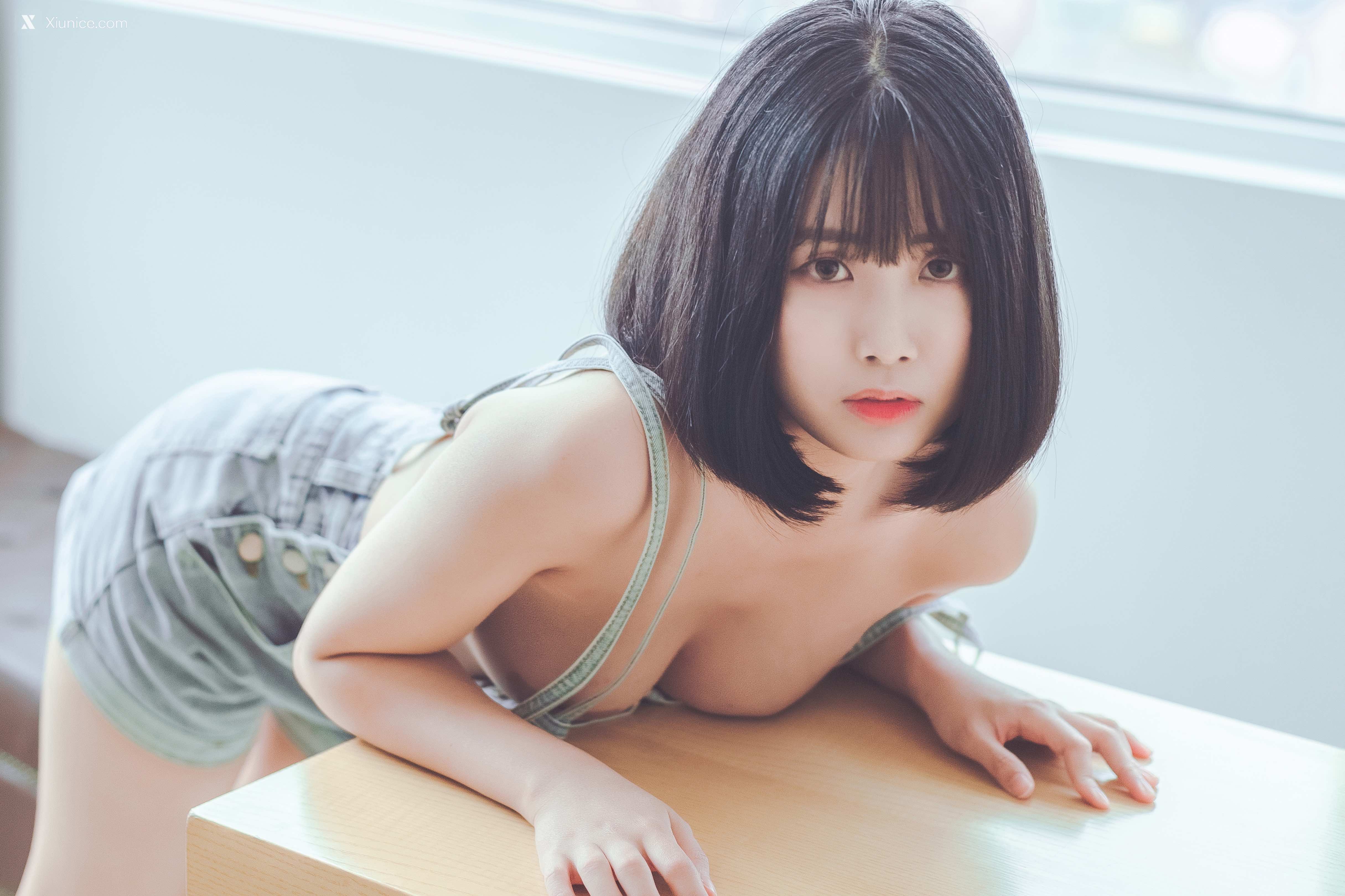Pure Media Vol.080 Leechu (리쭈) 4K